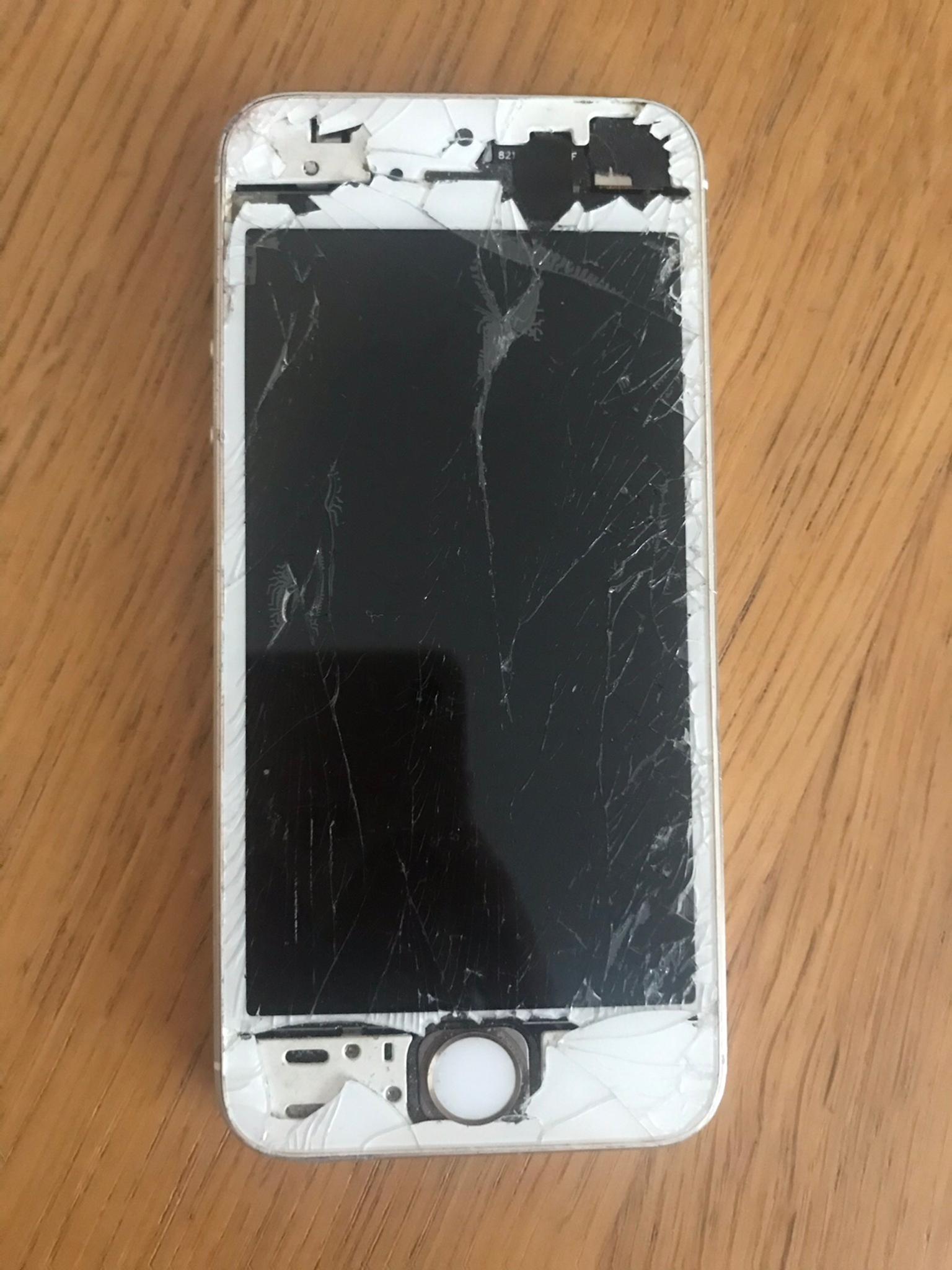 *BROKEN* iPhone 5s in M22 Manchester for £5.00 for sale ...