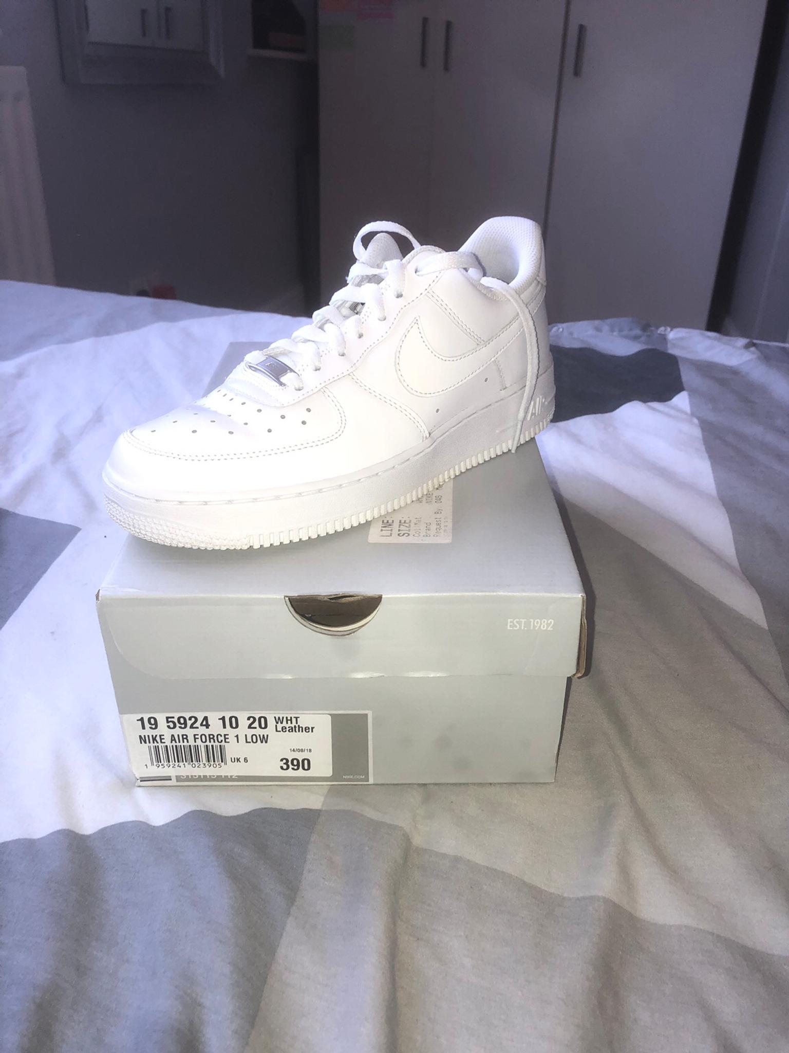size 6 white air force 1