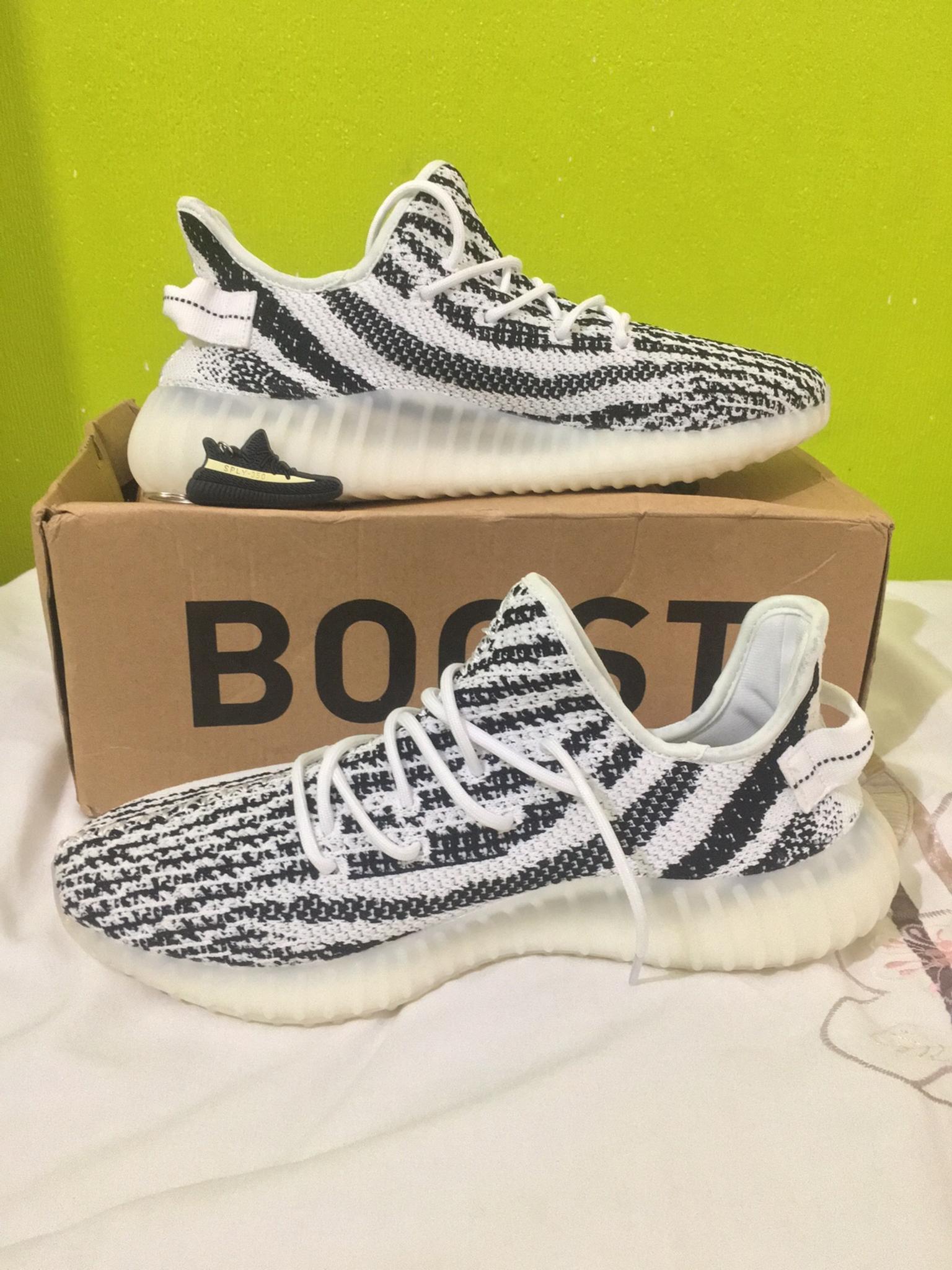 Cheap Authentic Yeezy Boost 350 V2 Carbon Sneakers Fz5000 Various Sizes