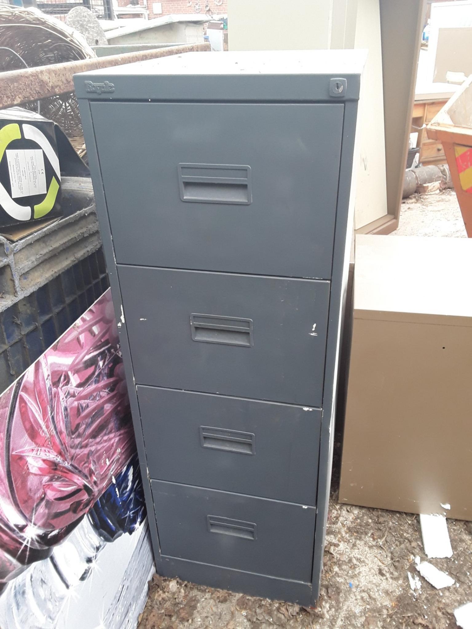 Steel Cupboard Fileing Cabinet Drawers In Dy8 Dudley Fur 20 00