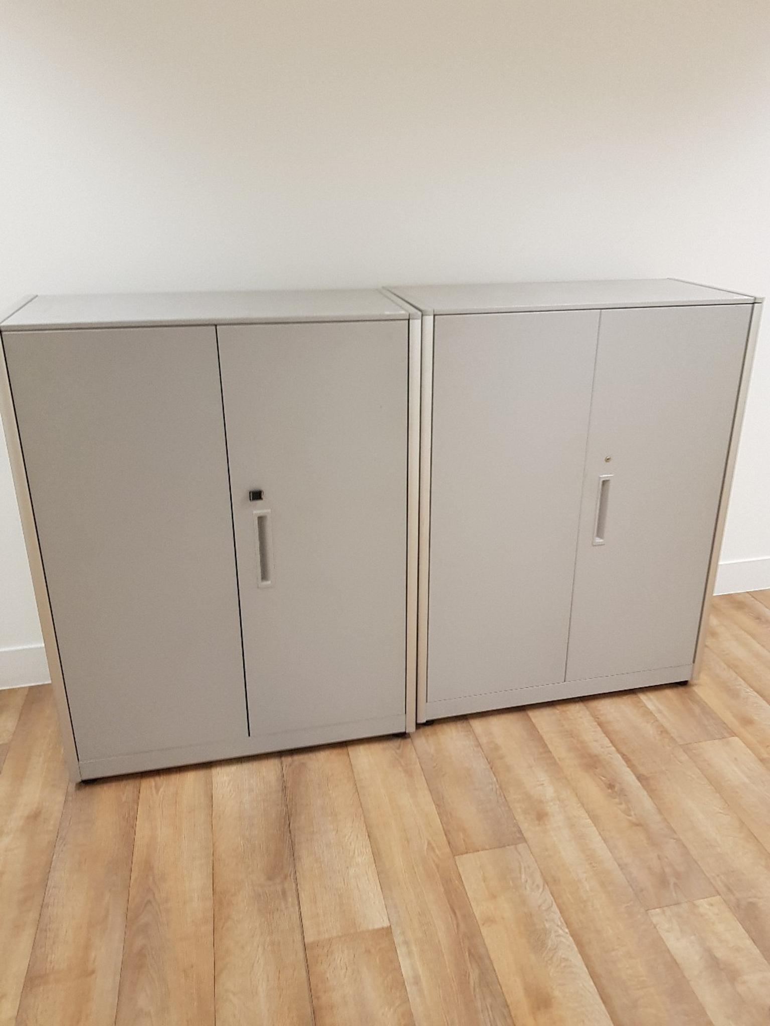 Silver Grey Office Cabinets Drawers In Cr5 London Fur 1 00 Zum