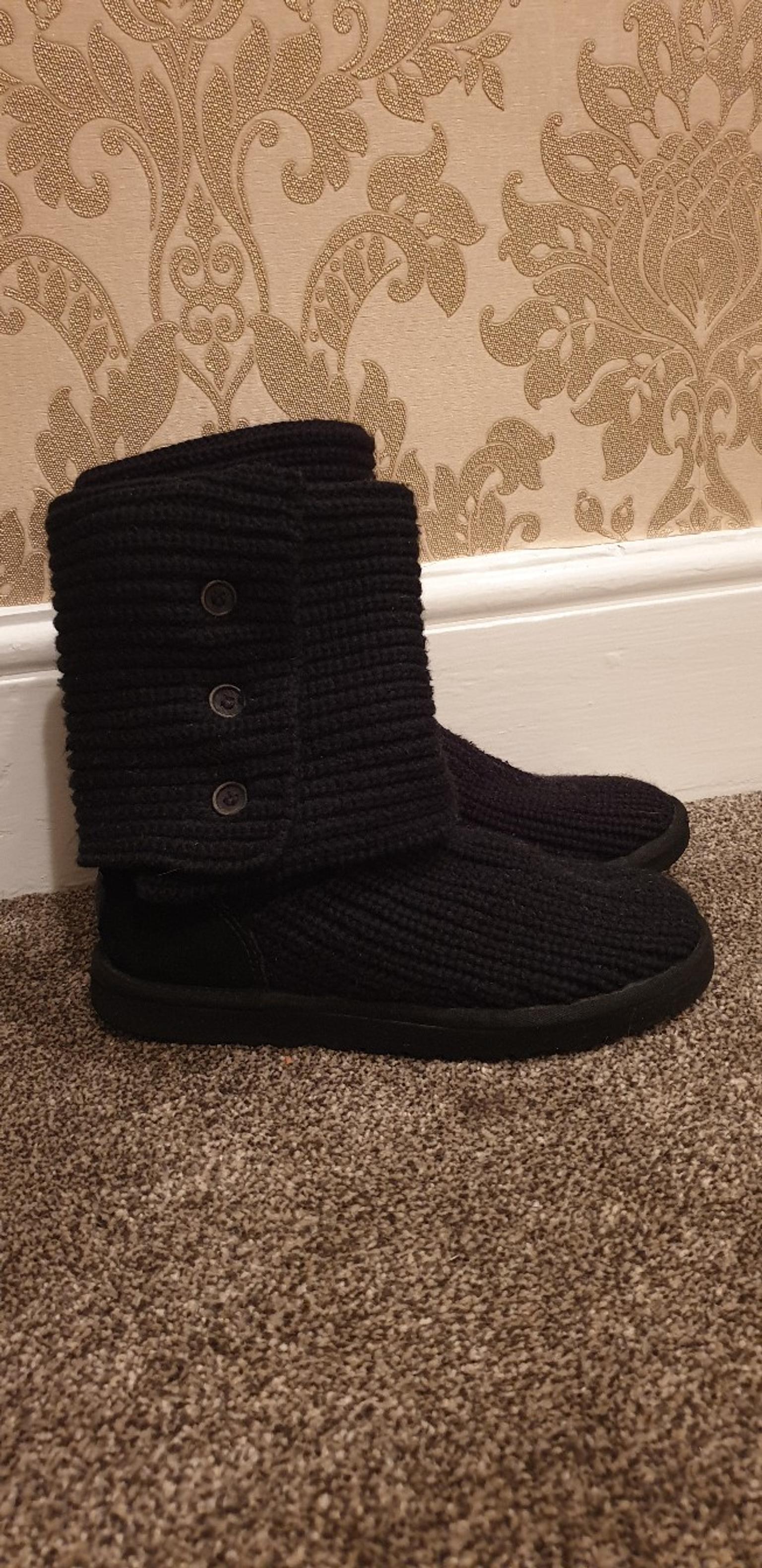 black knit ugg boots