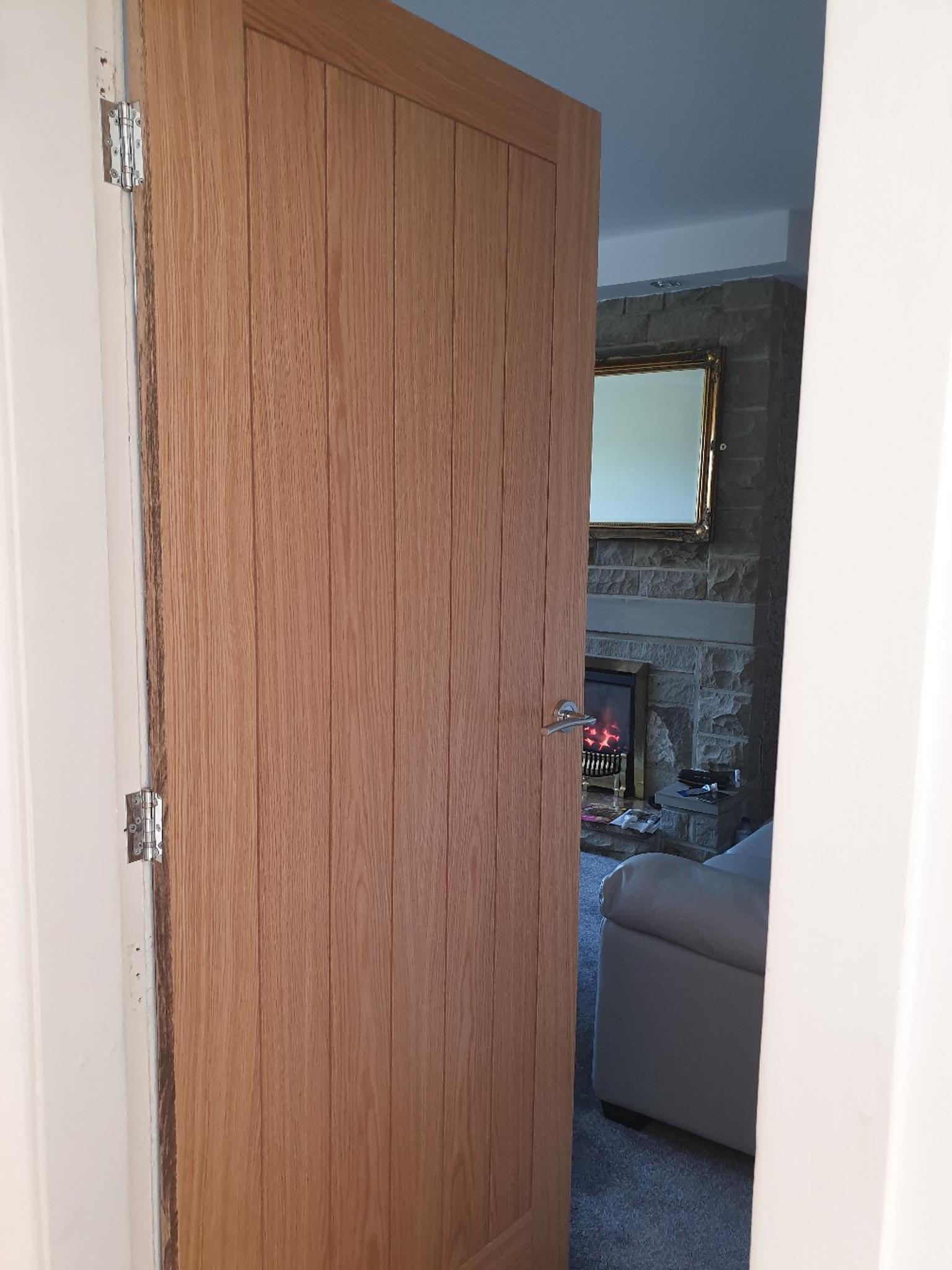 Pre Finished Oak Door In Bd18 Bradford For 85 00 For Sale