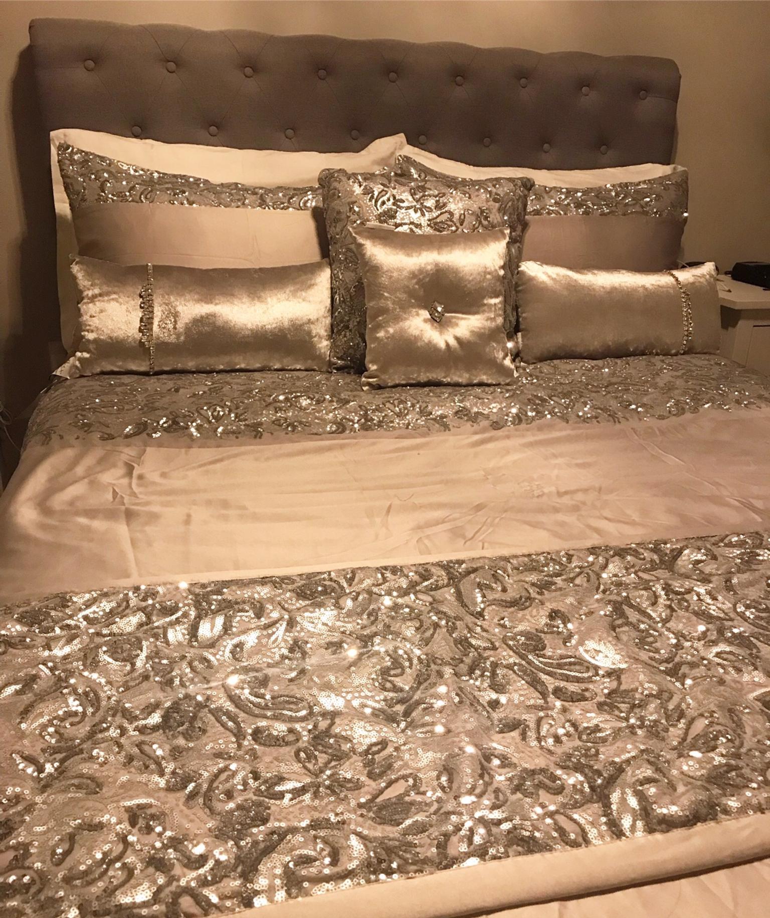 Kylie Minogue At Home Double Bedding Set In Dy6 Dudley For 80 00