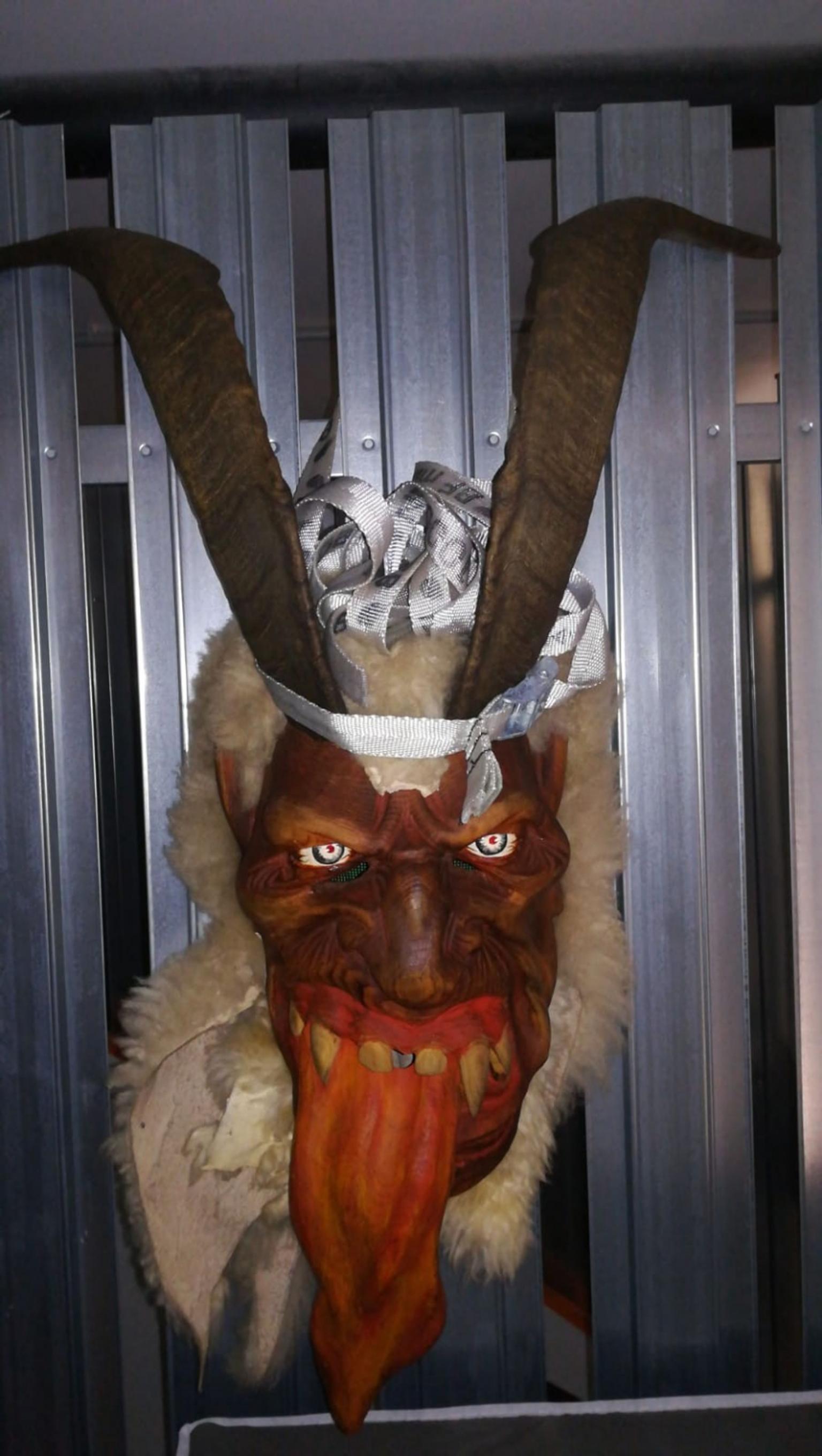 Krampus Maske In 9583 Finkenstein Am Faaker See For 580 00 For