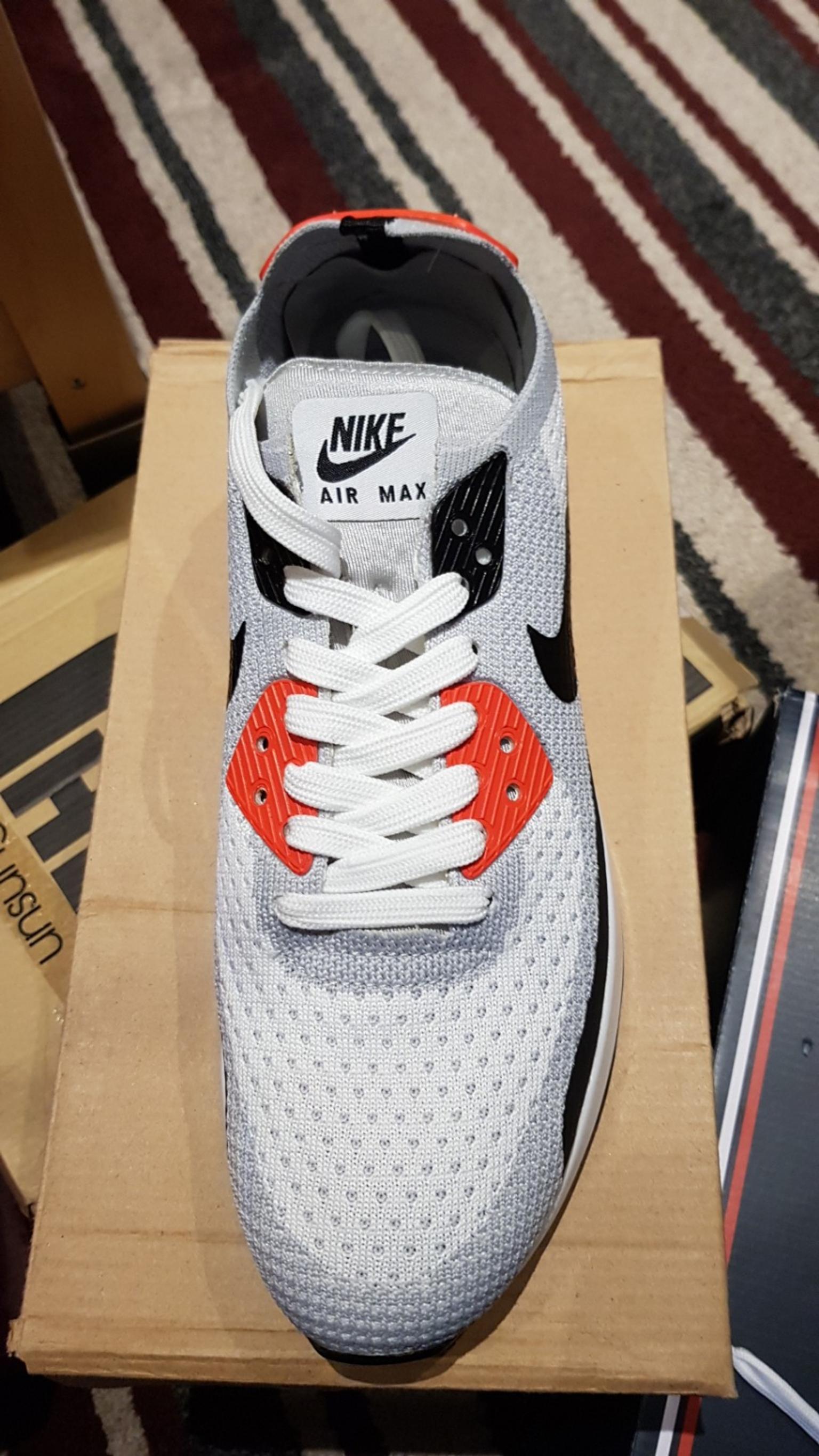 size mens nike trainers 