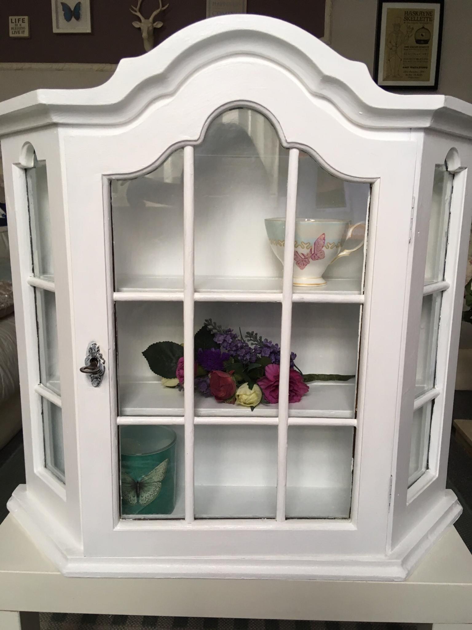 Shabby Chic Small Display Cabinet In Ls12 Leeds For 25 00 For