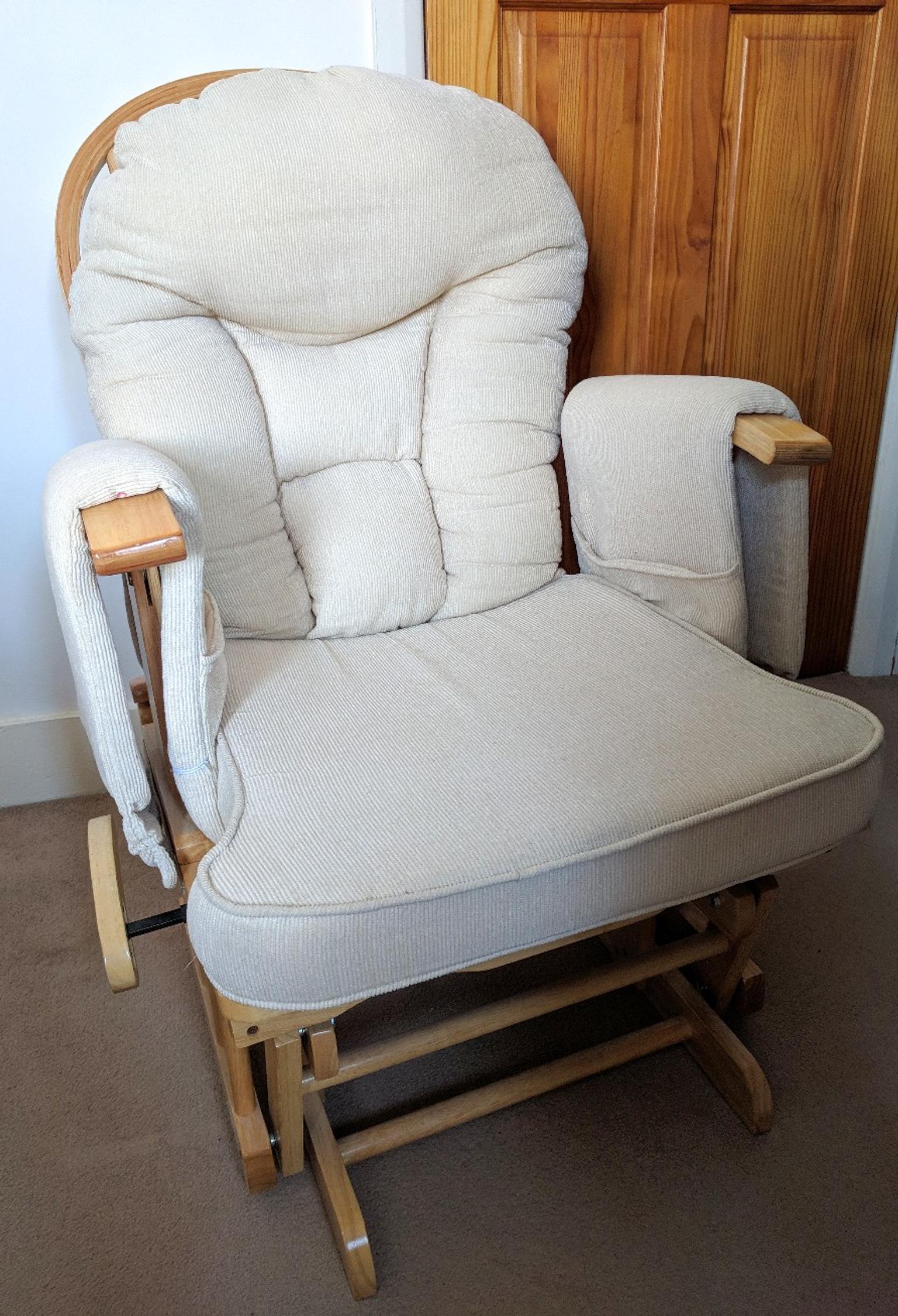 Nursing Chair And Stool In Rm1 Havering Fur 60 00 Zum Verkauf