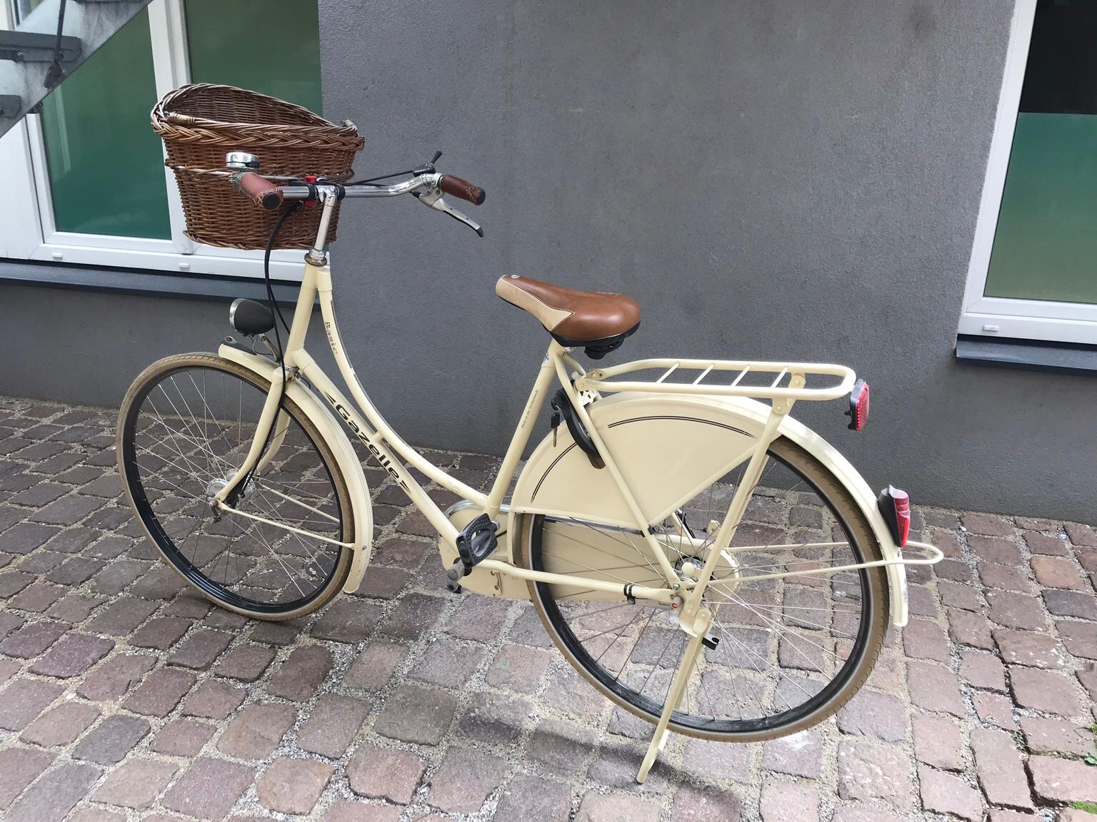 Holland Fahrrad Gazelle in 6020 Innsbruck für € 290,00 zum