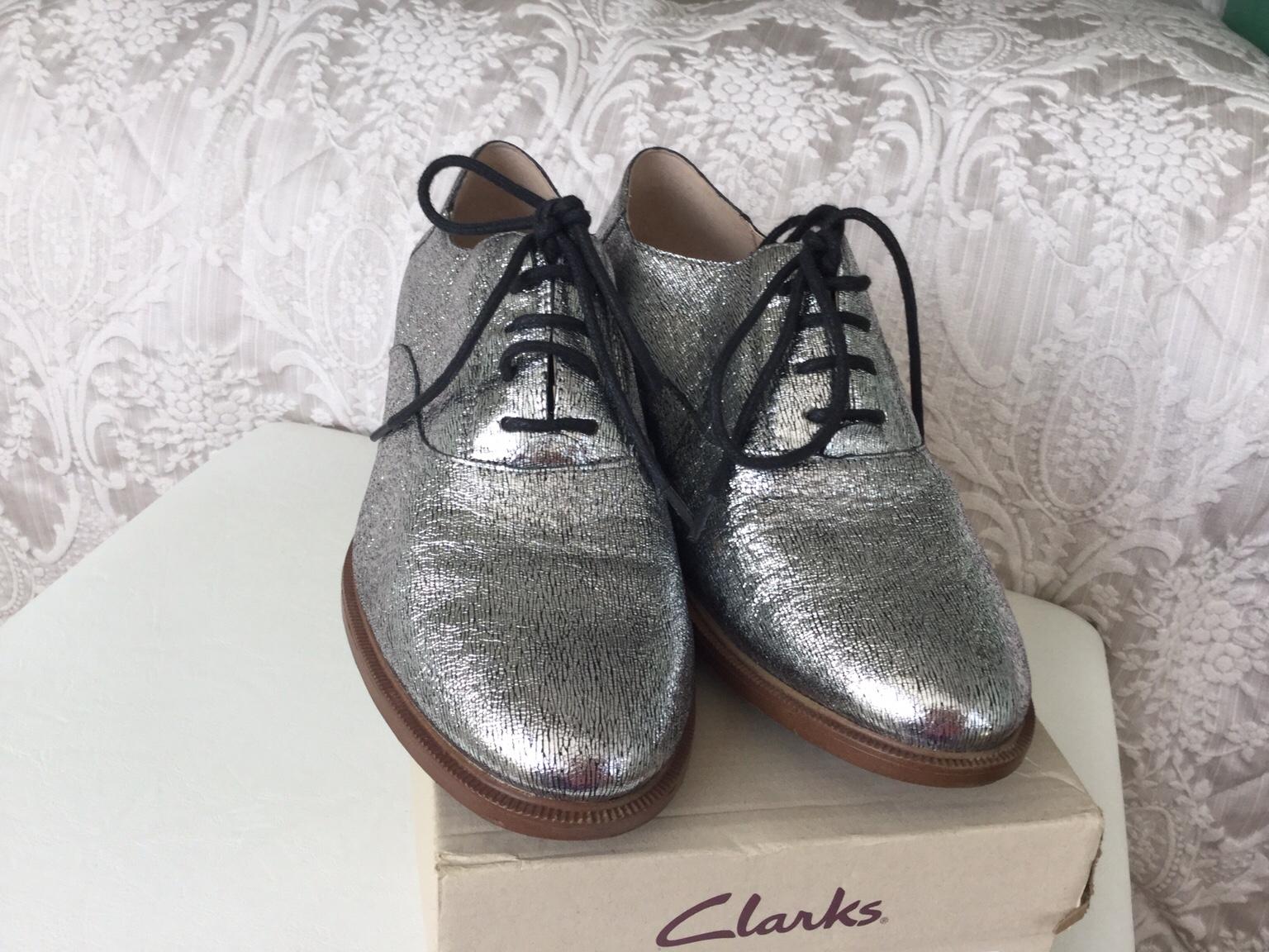 Clarks silver brogues size 6 leather 