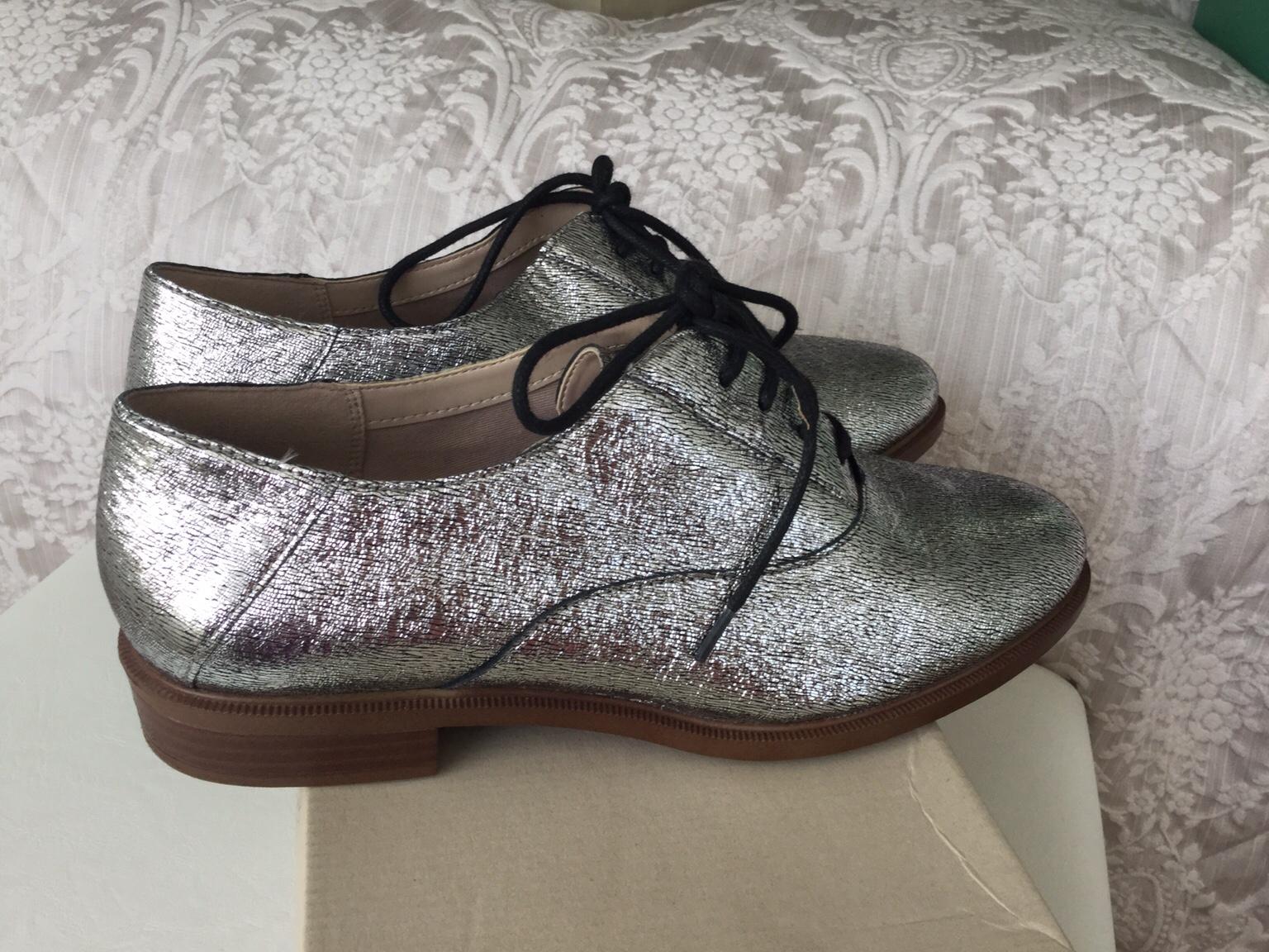 clarks silver brogues