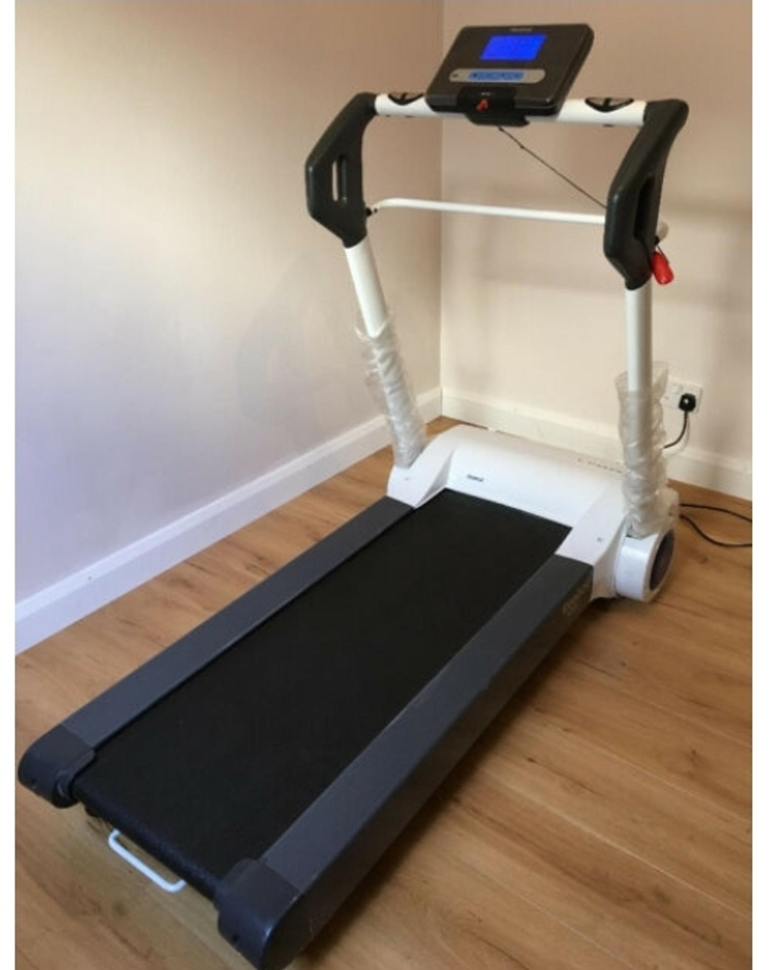 reebok i run pure treadmill