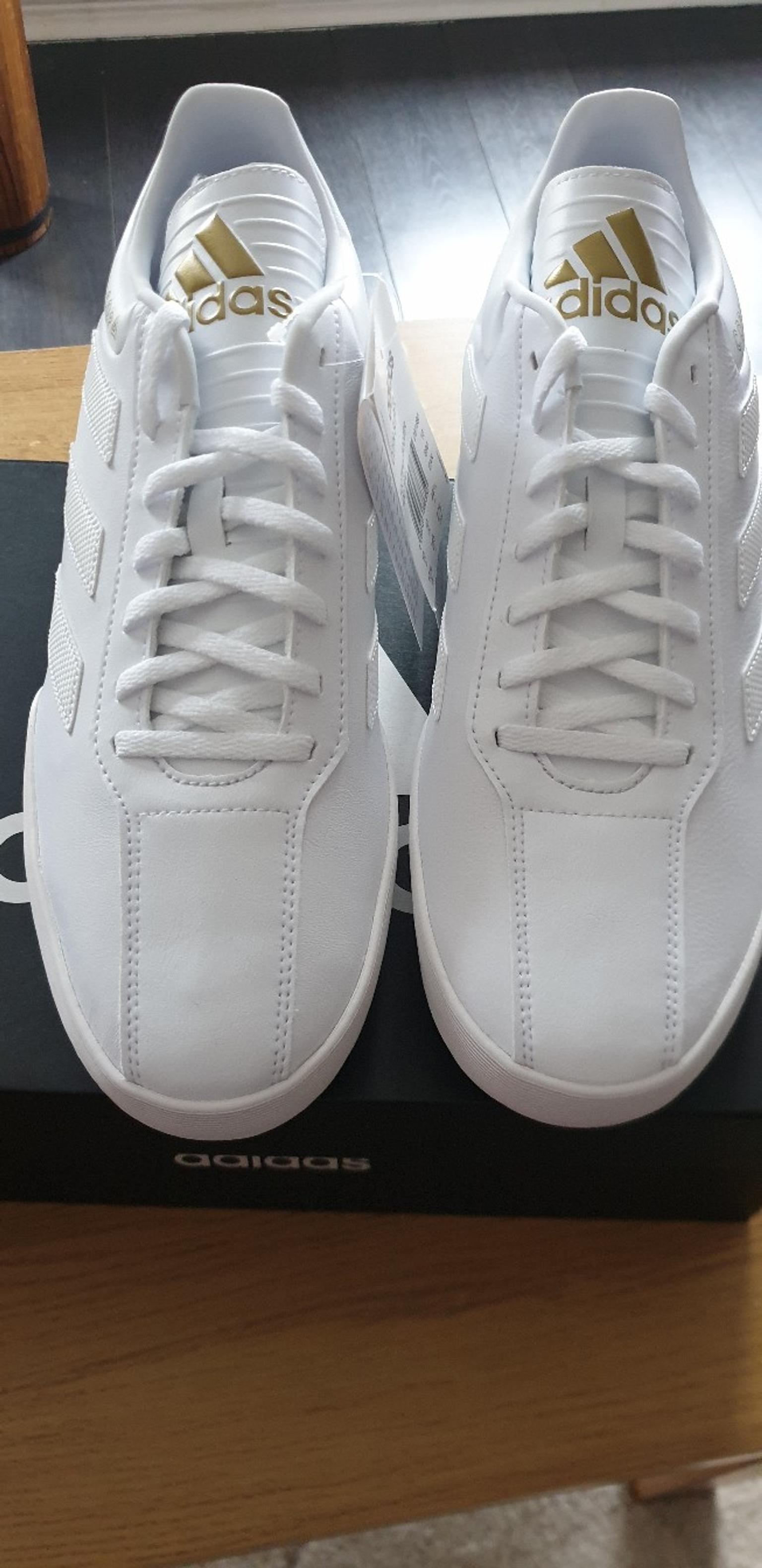 mens white trainers size 10
