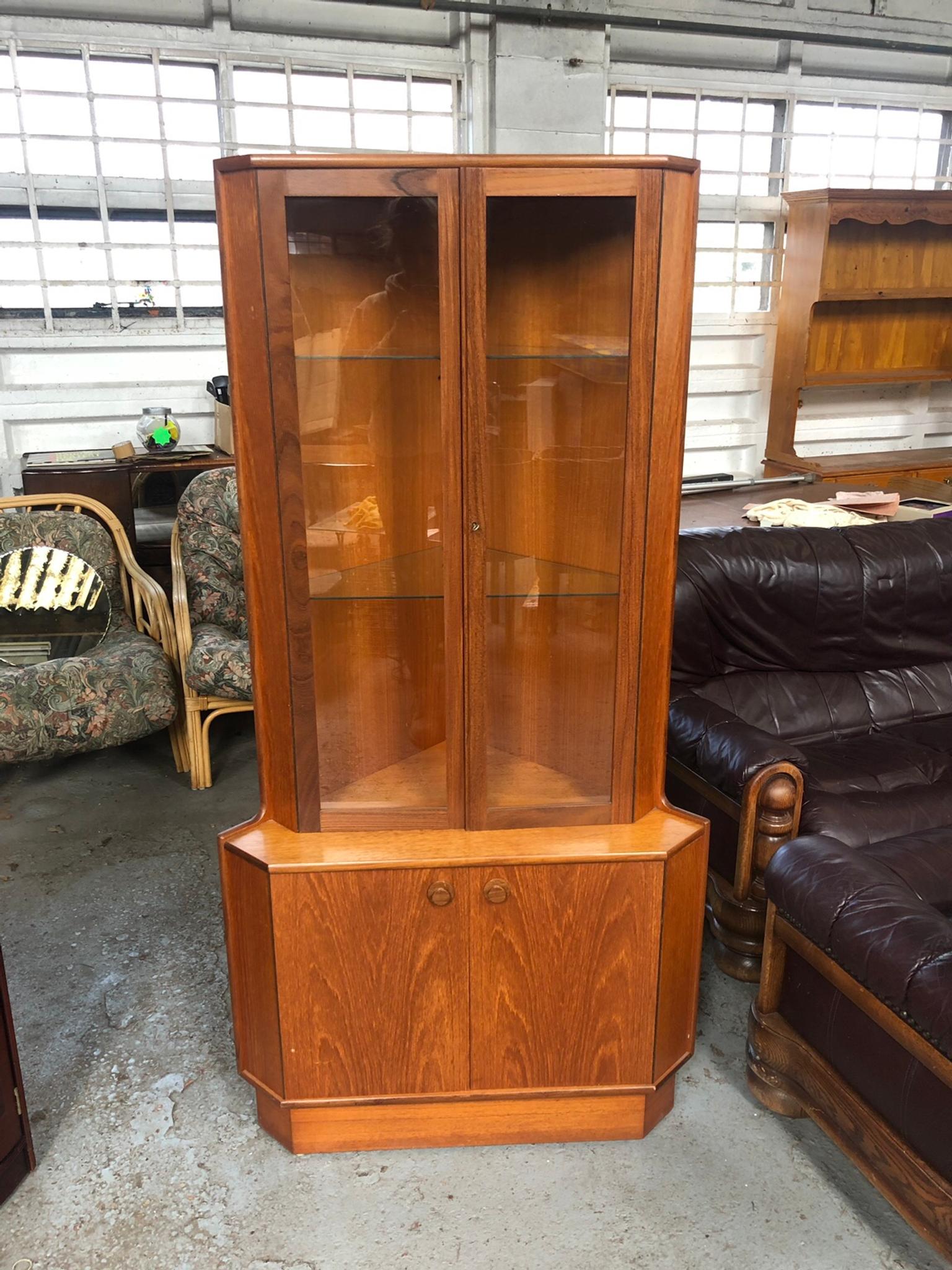 60 S Retro Wooden Corner Cabinet In Dy8 Dudley Fur 35 00 Kaufen