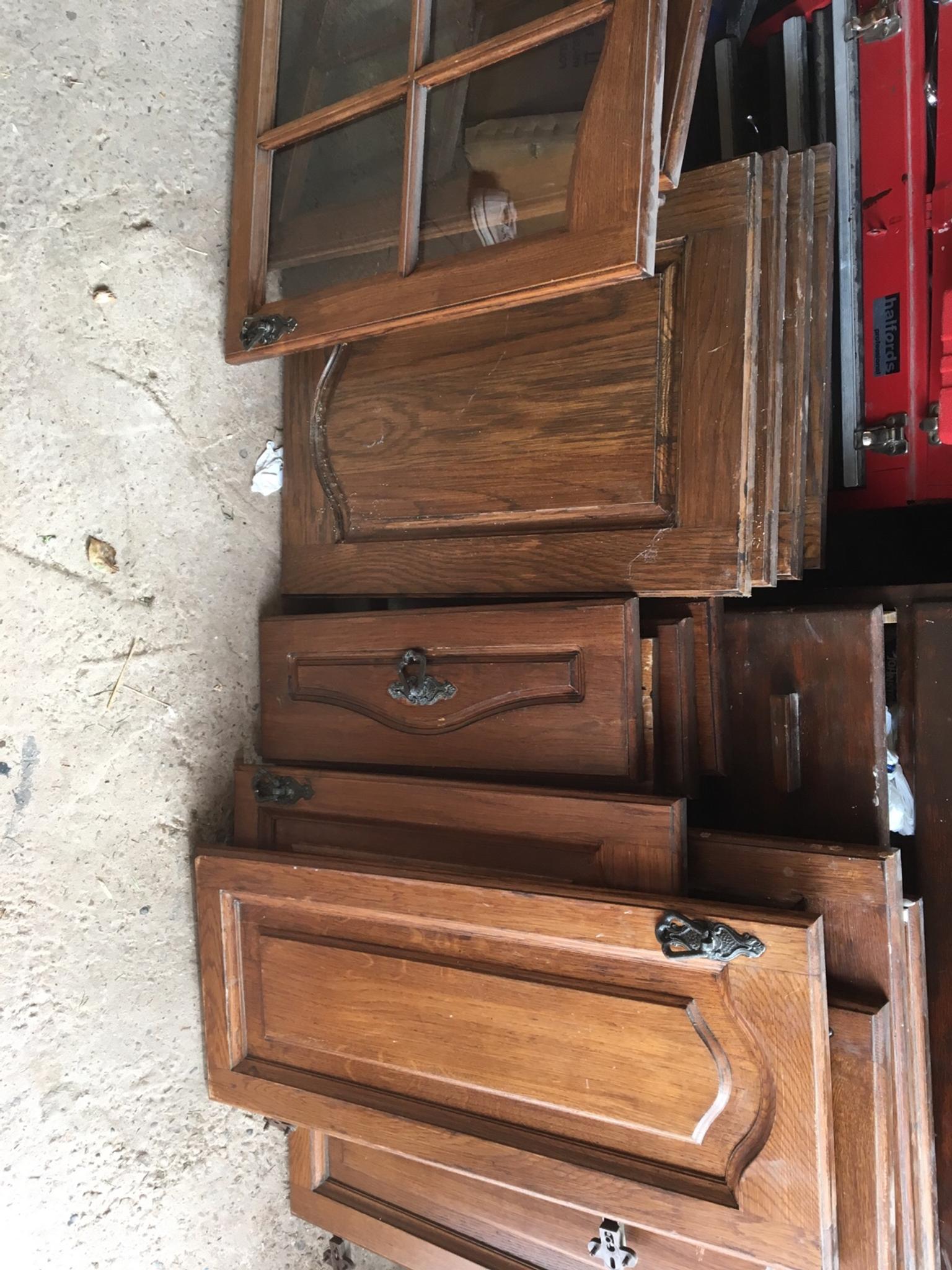 Solid Oak Kitchen Cupboard Doors In South Staffordshire Fur 15 00