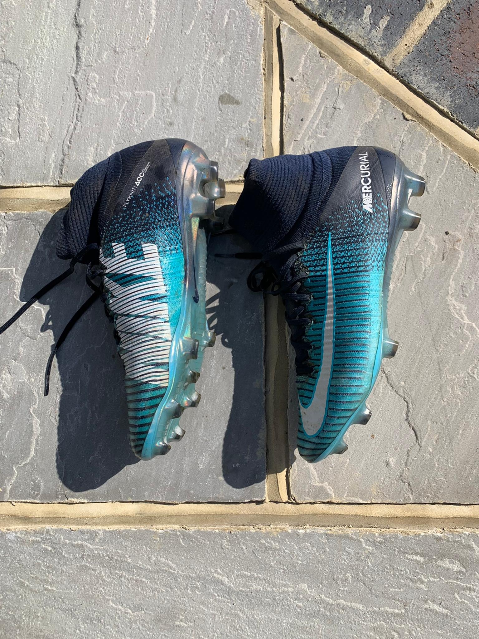 Nike Mercurial Vapour IV Superfly SG Size 10 Nike Mercurial