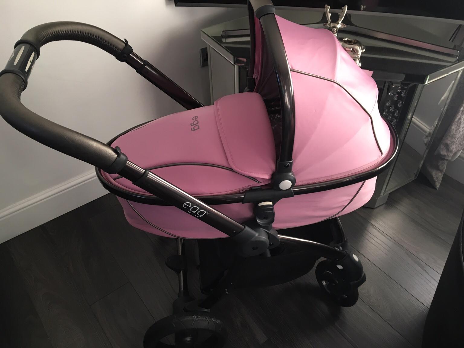 pink egg stroller