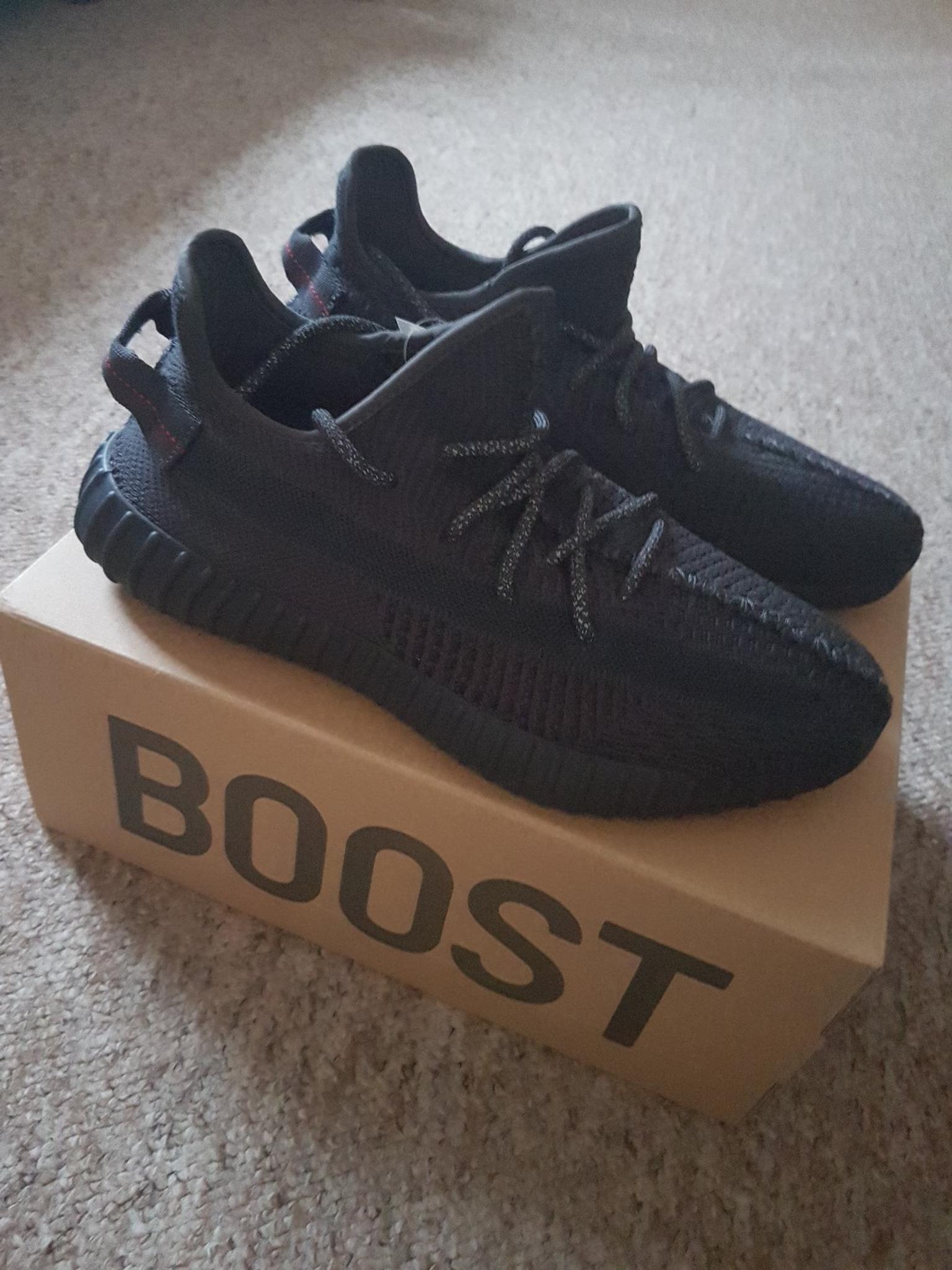 adidas yeezy boost trainers