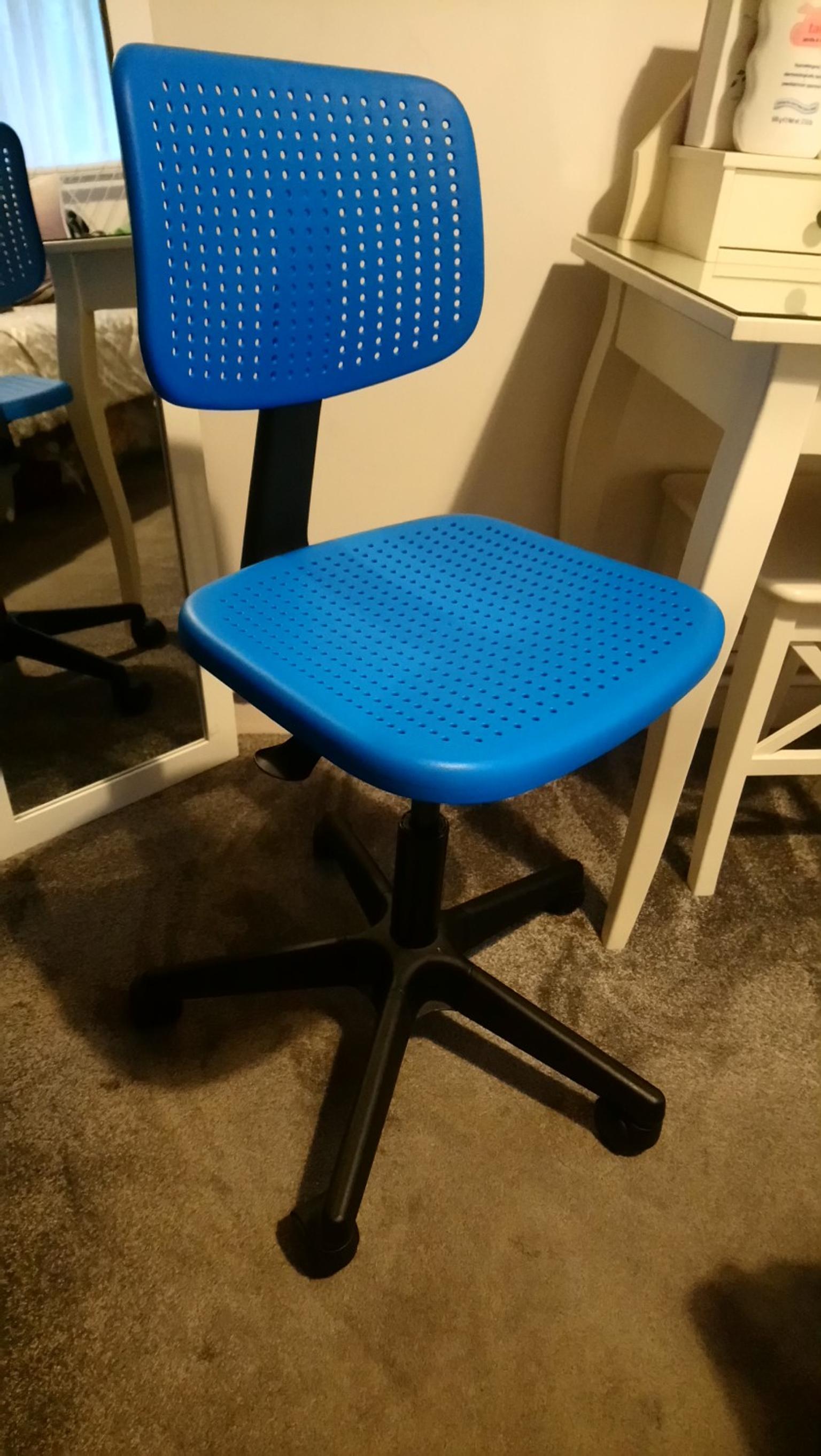 ikea childrens office chair