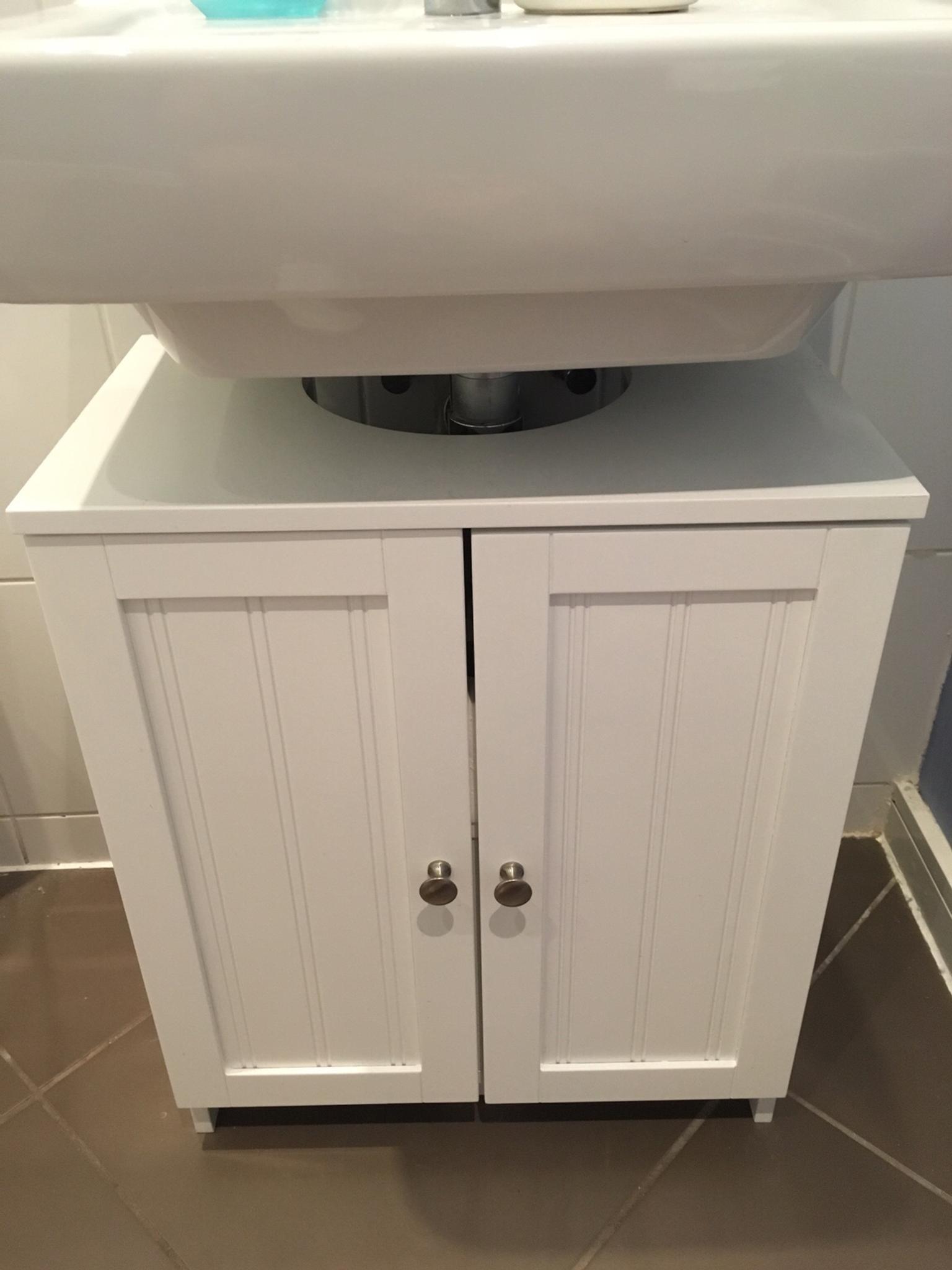 Bathroom Cabinet For Sale In B3 Birmingham Fur 25 00 Zum Verkauf