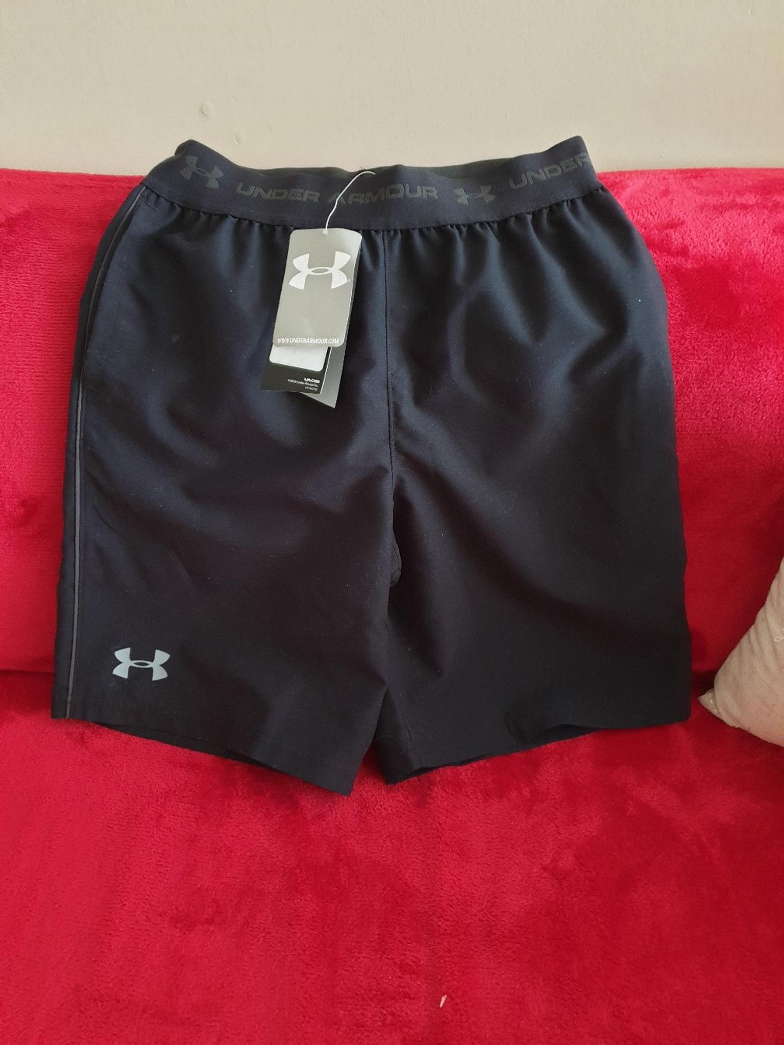 black and red under armour shorts