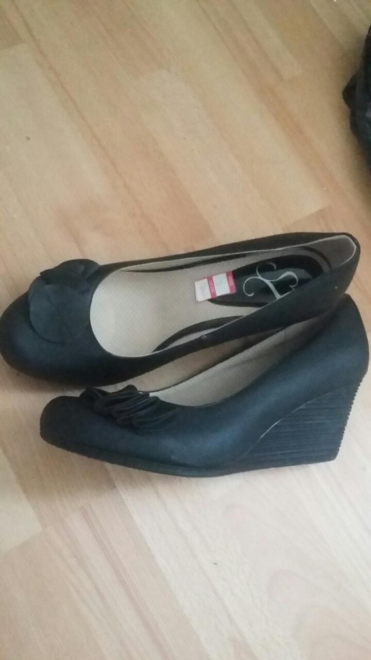 size 9 eee ladies shoes