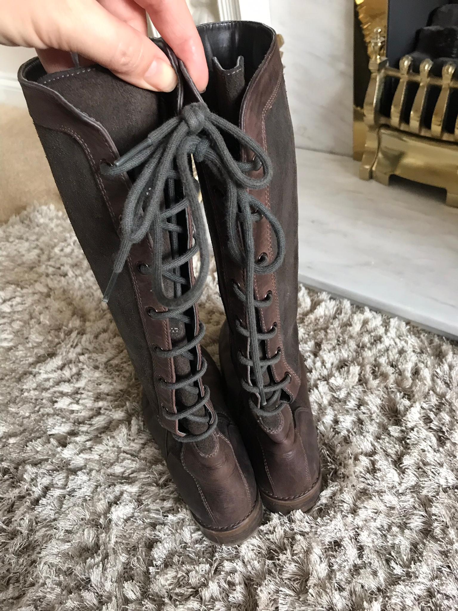 clarks size 5 boots