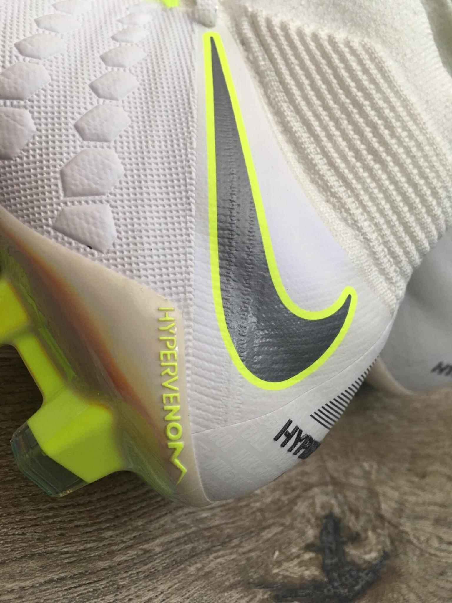 Nike Hypervenom Phantom III Time To Shine Pack Boots