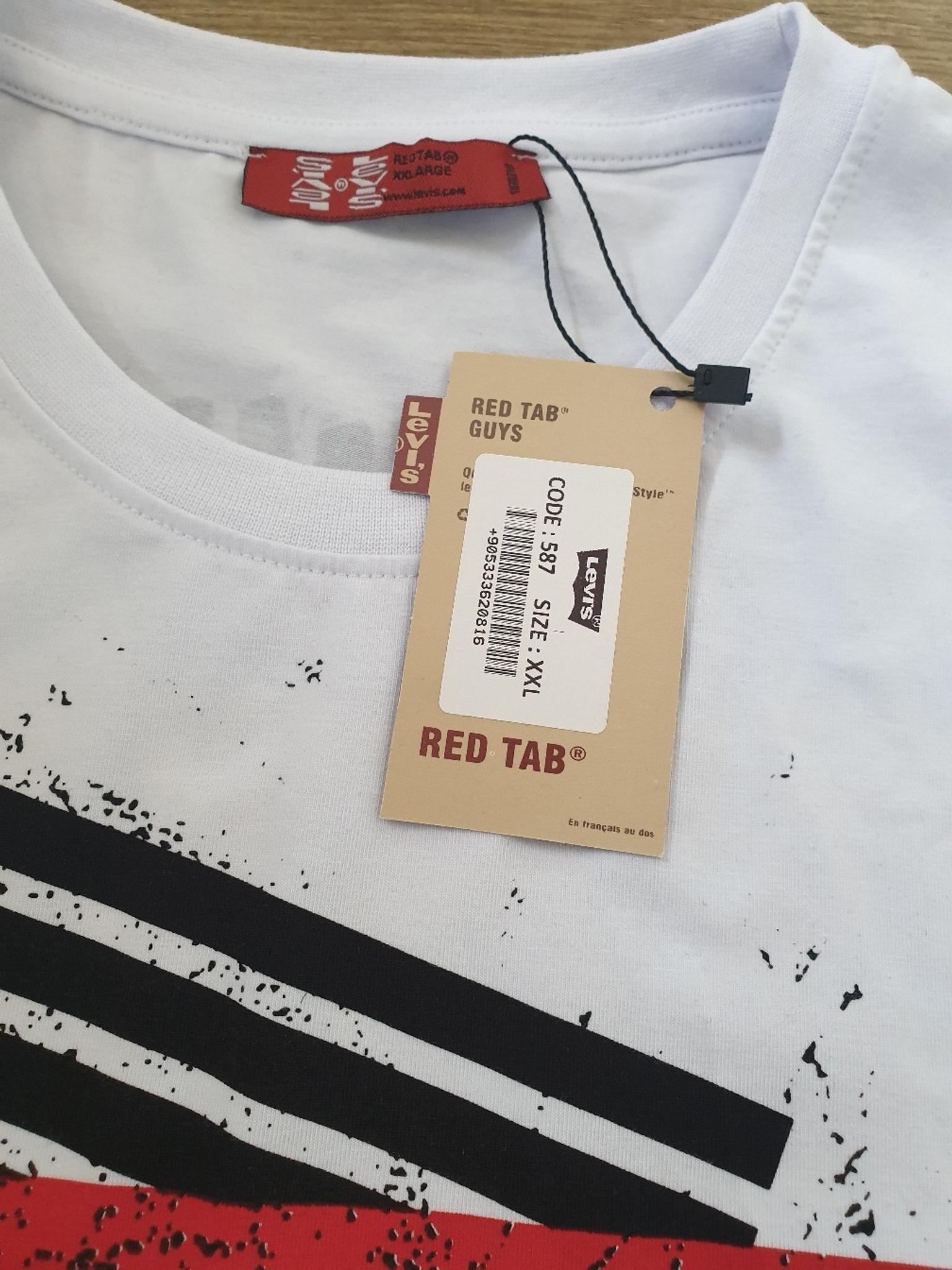 Mens Levi's x Off-White Tshirt in 