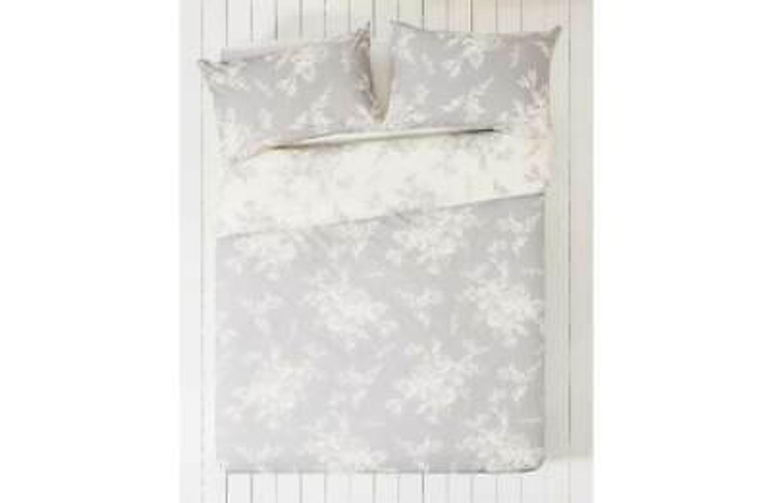 Argos King Sized Duvet Cover Grey And White In Wa10 Helens Fur