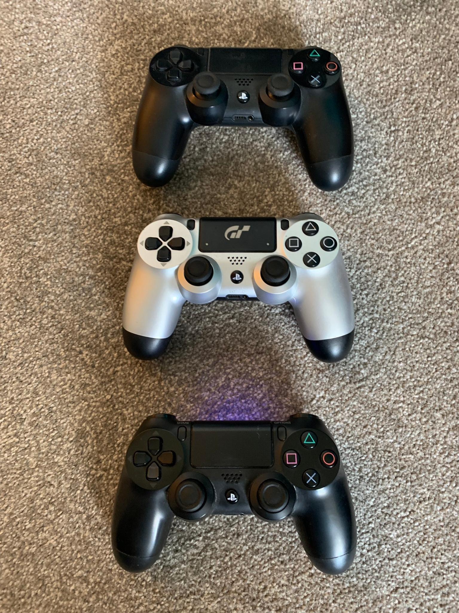 second hand ps4 with 2 controllers