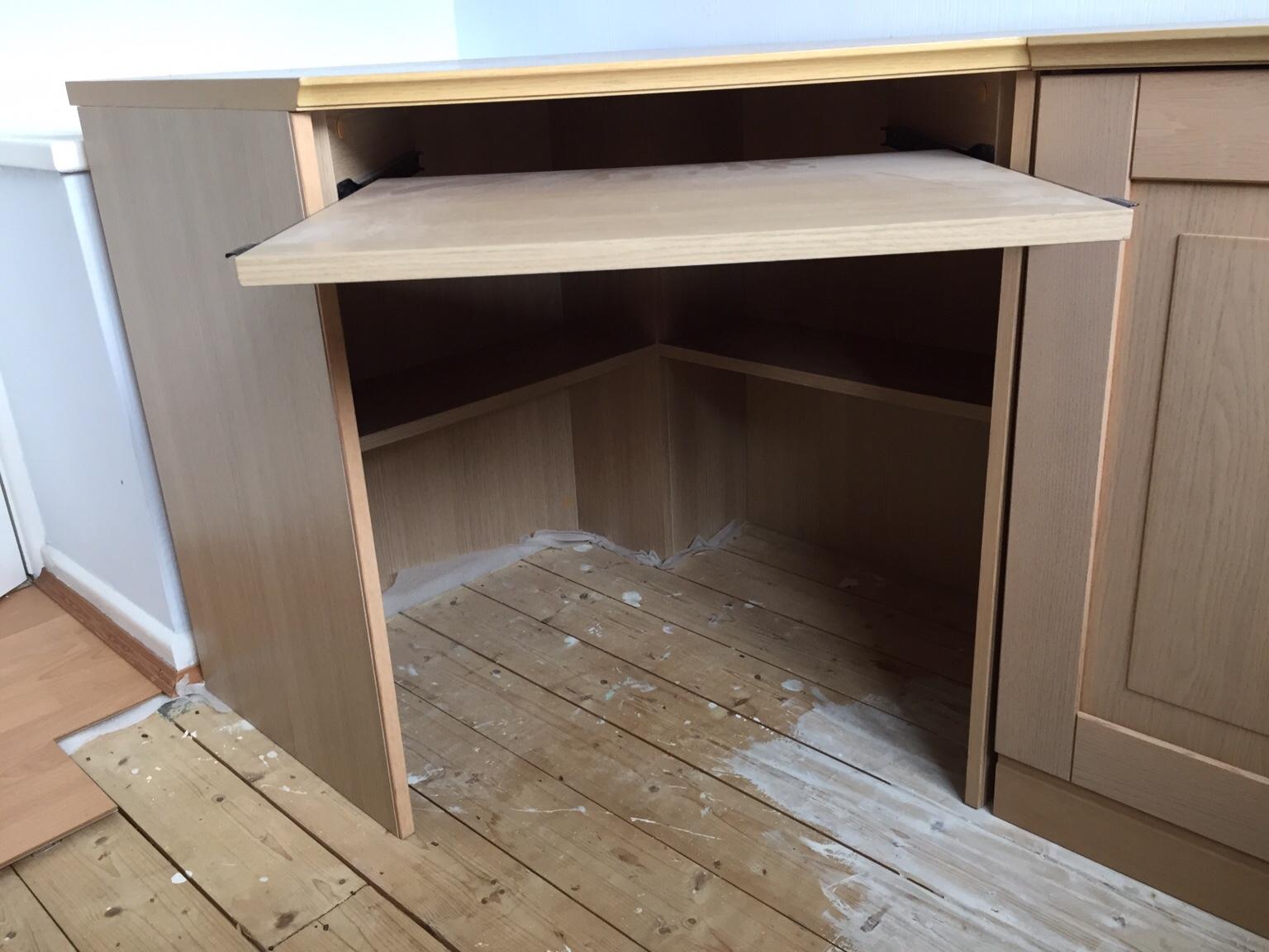Corner Desk And Matching Cabinet In Br8 Sevenoaks Fur 60 00 Zum