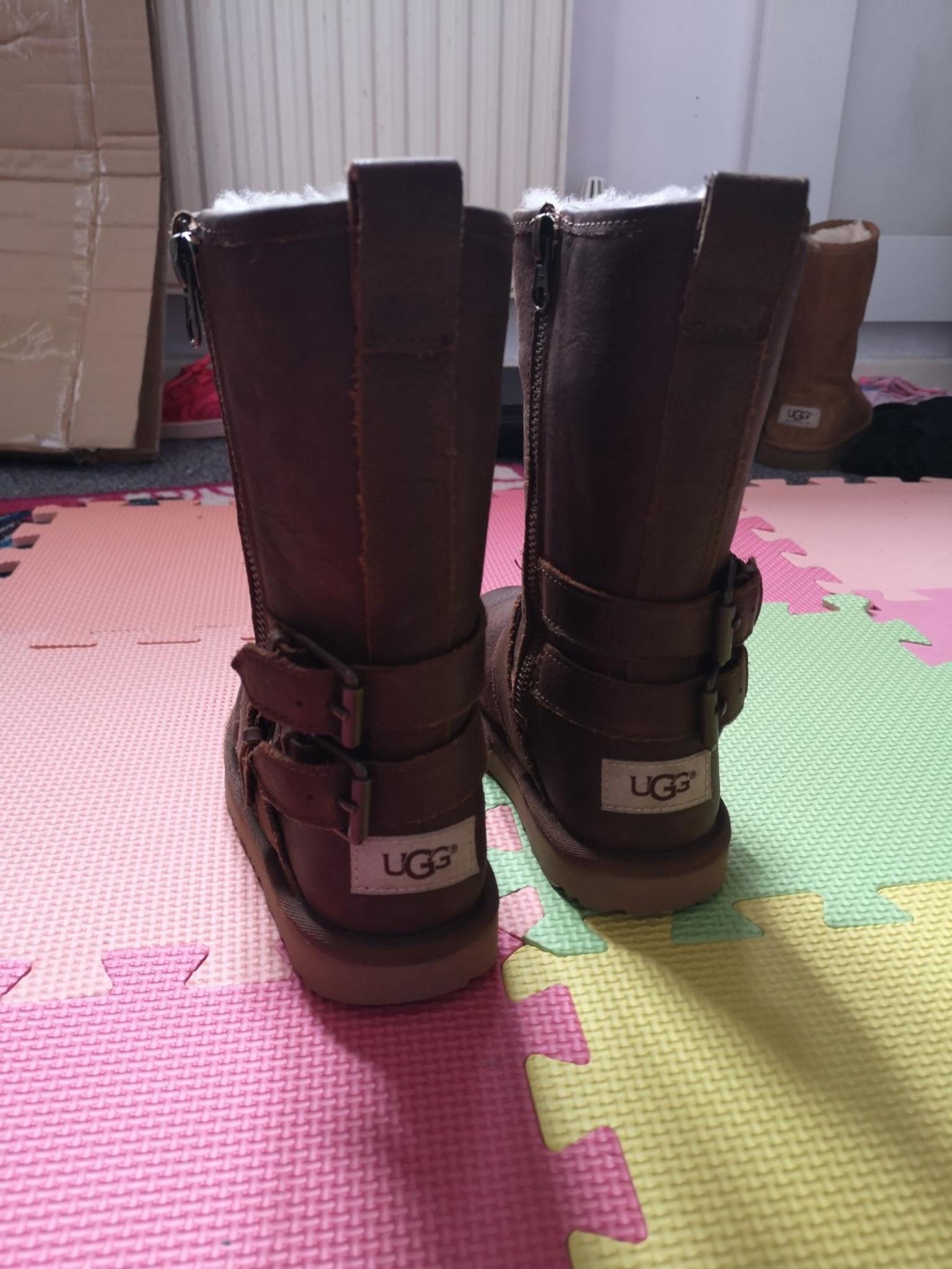 Girls Brown Leather Ugg Boots UK 11 in 