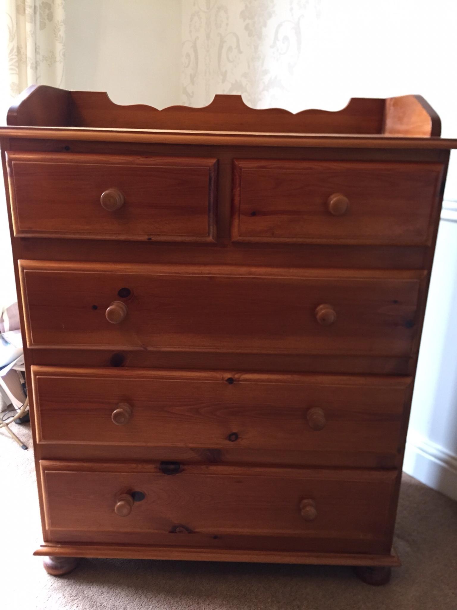 Pine Chest Of Drawers In Ws3 Walsall For 25 00 For Sale Shpock