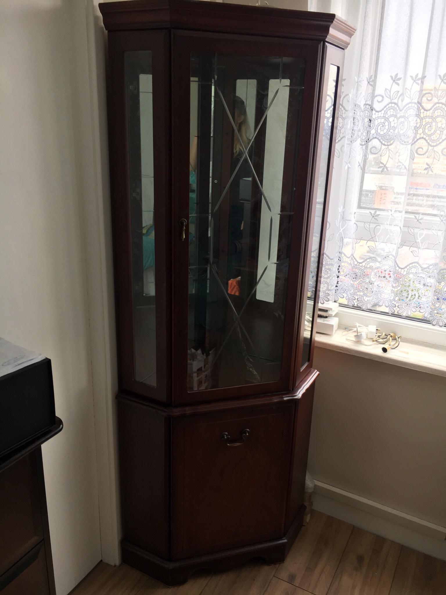 Corner Display Cabinet In Wf6 Wakefield For 40 00 For Sale Shpock