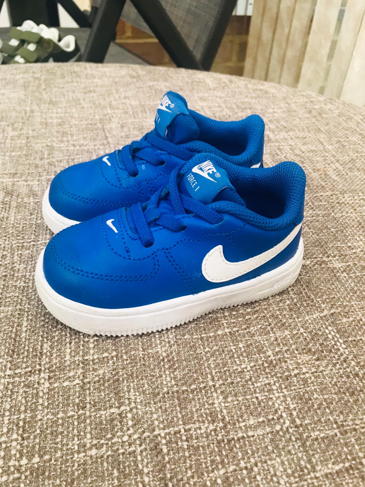 blue baby nike shoes 