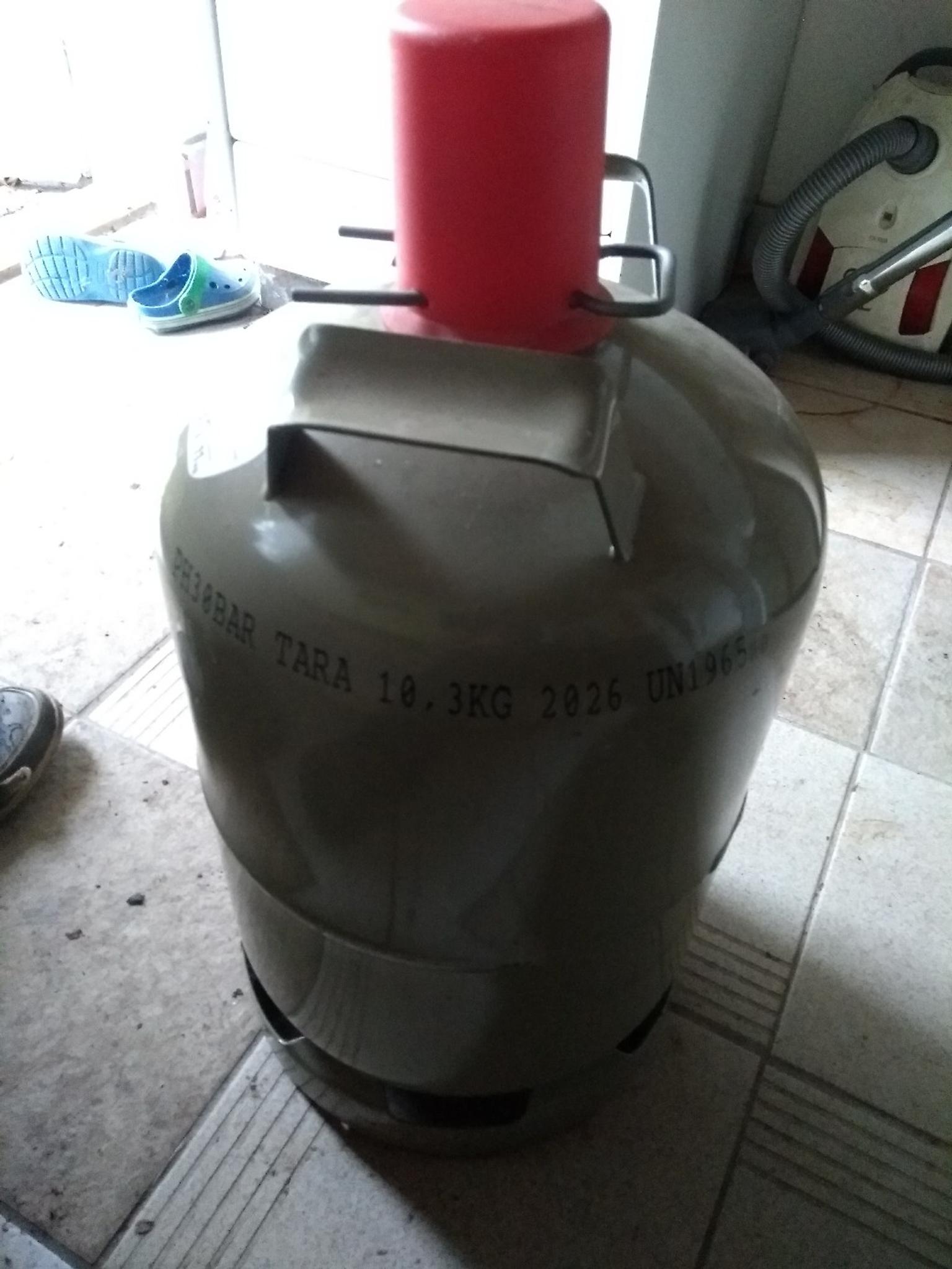 Gas Tank Gebraucht 11 Kg In 76185 Karlsruhe For 30 00 For Sale Shpock