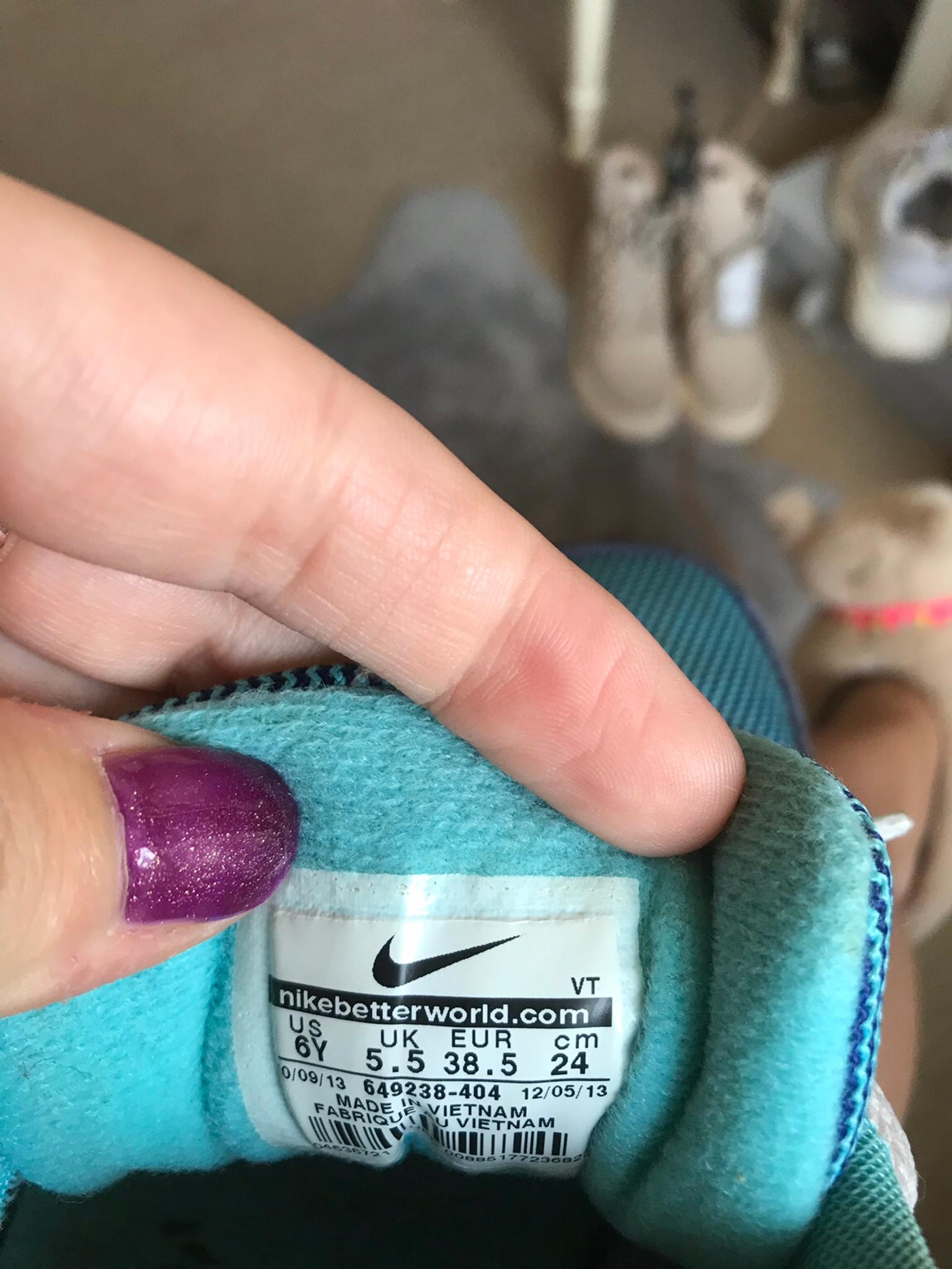 are nike junior sizes the same as women's