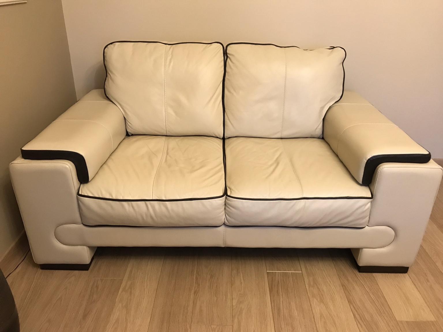 dfs leather sofa creases