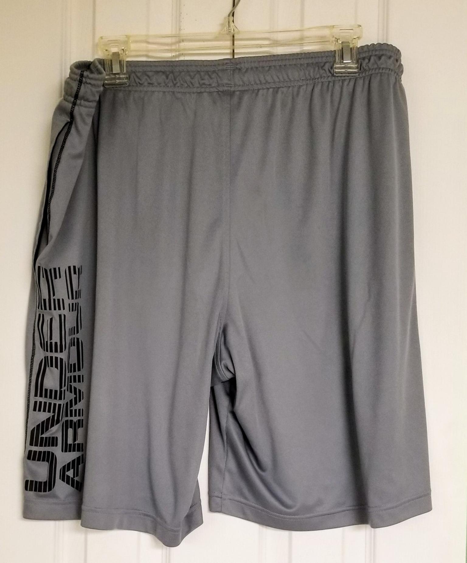 Mens Grey XXL Under Armour Shorts in 