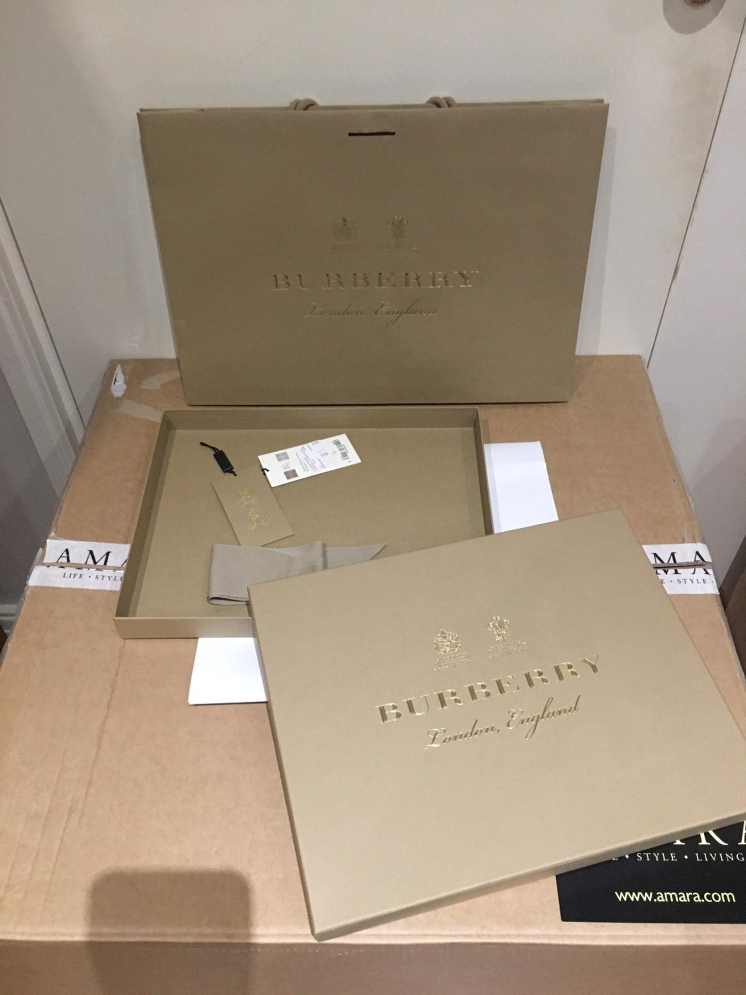Burberry scarf box in SW7 London for 
