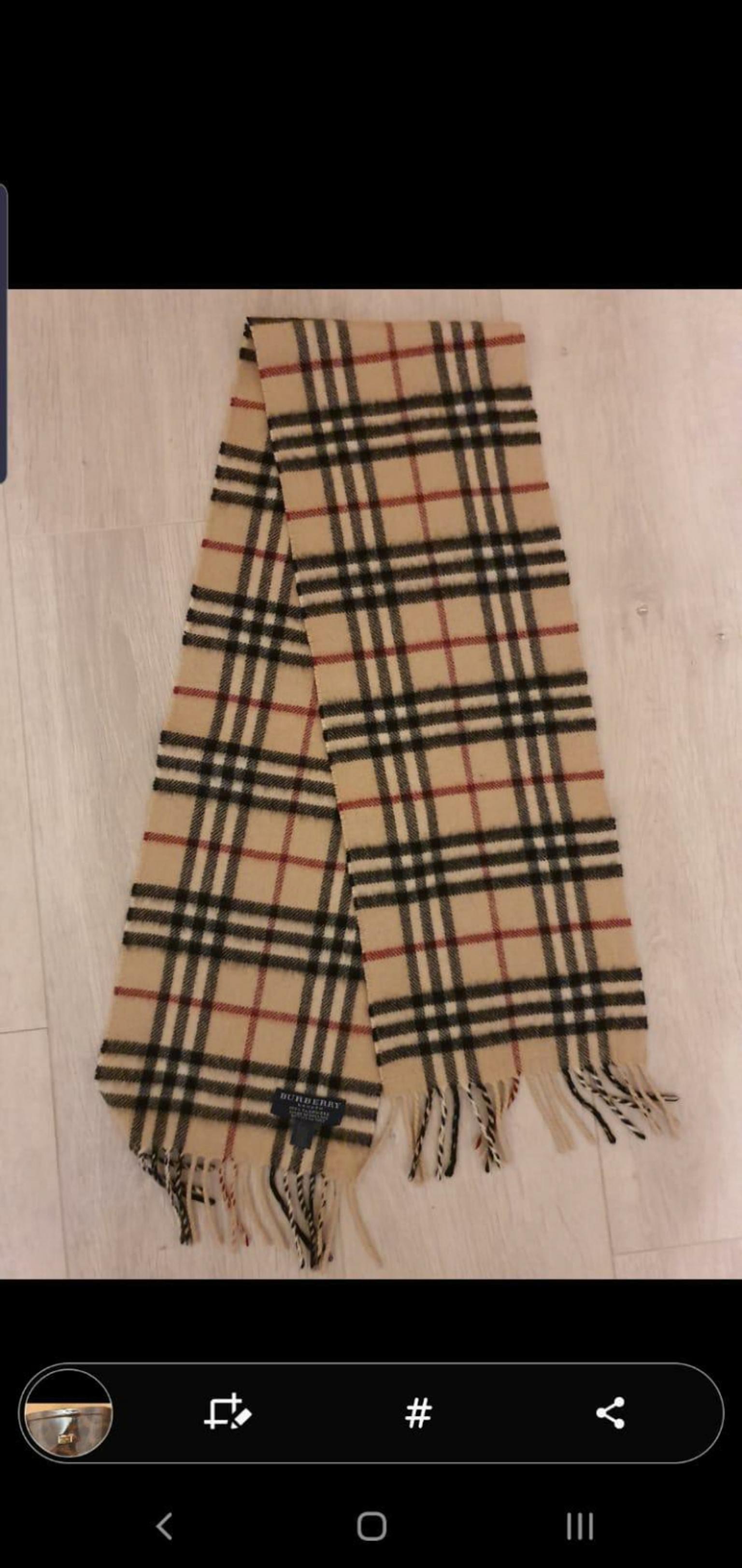 burberry scarf size