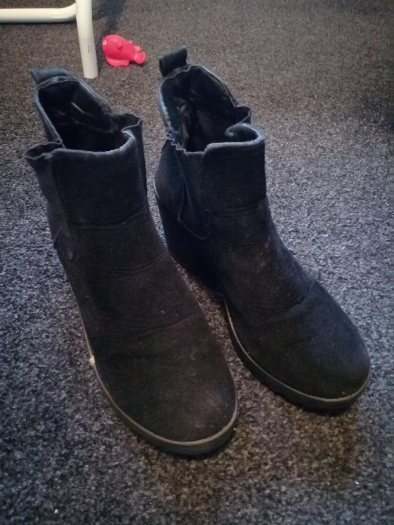 black ankle boots size 6 in PR6 Chorley 