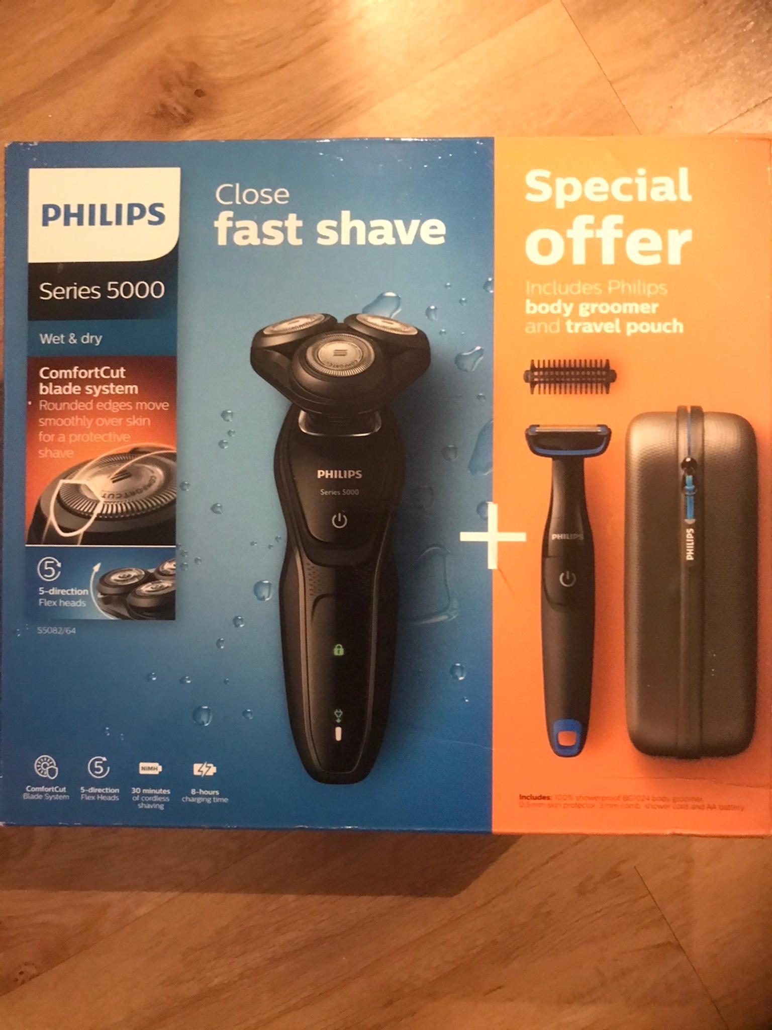 philips series 5000 shaver and groomer set