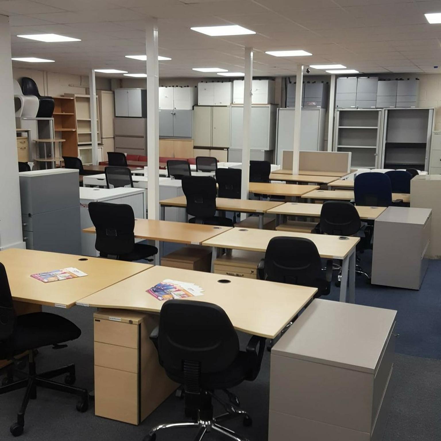 Used Office Furniture Sale Now On In Cm20 Harlow Fur 25 00 Zum