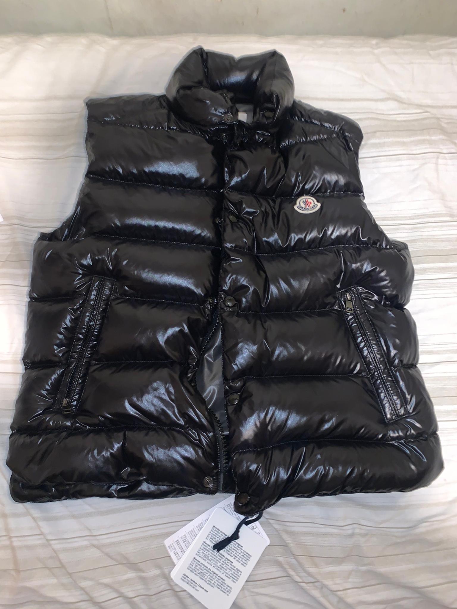 size 3 in moncler