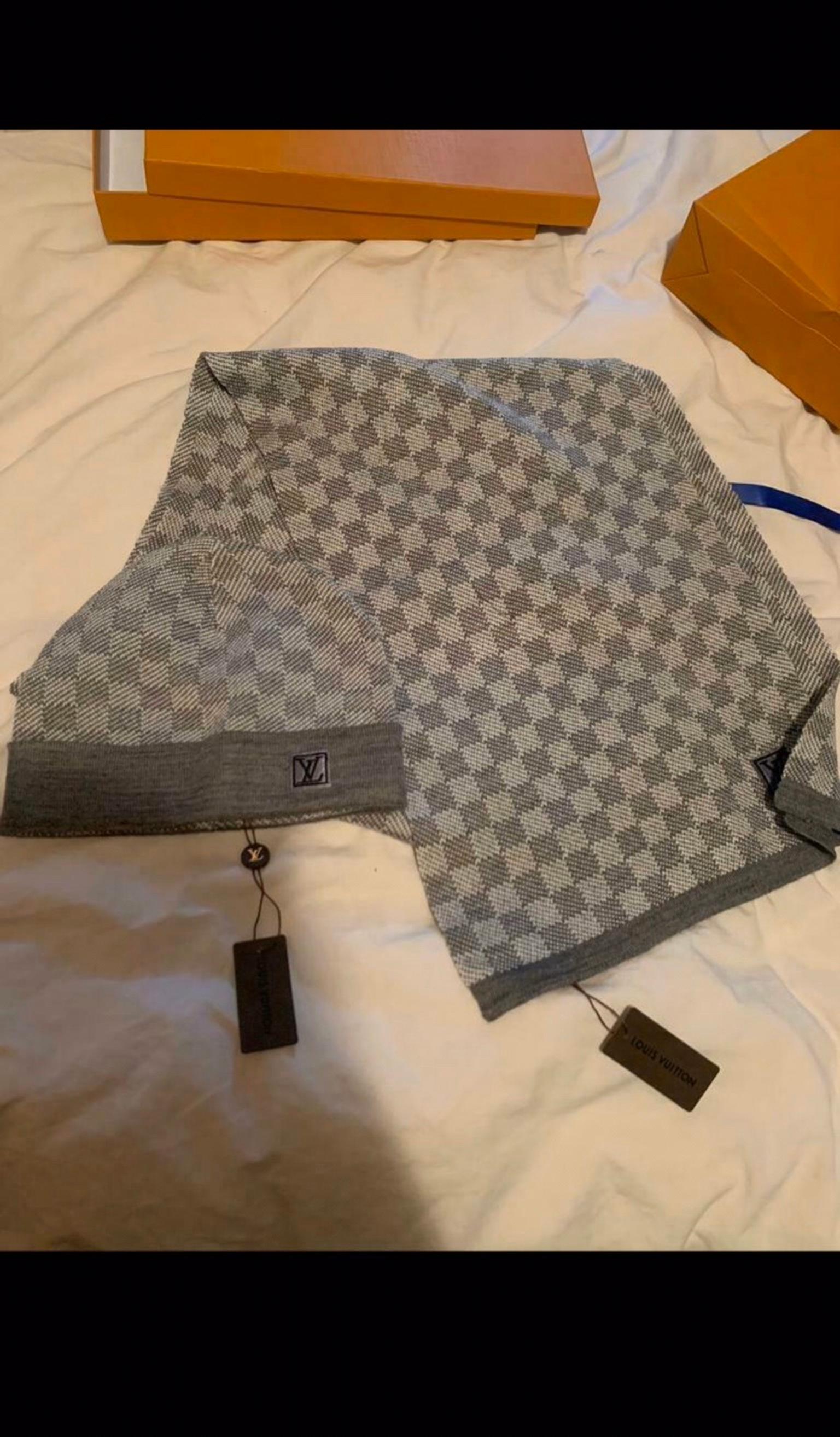Louis Vuitton hat and scarf in Daventry for £150.00 for sale | Shpock