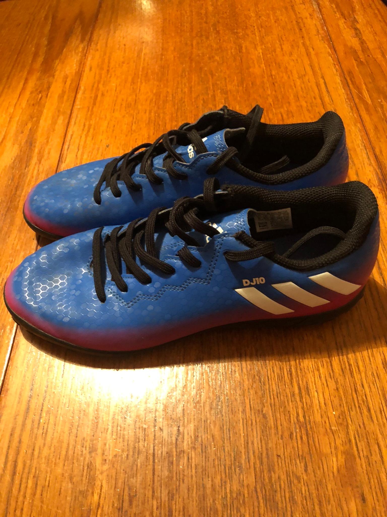 adidas trainers size 5.5