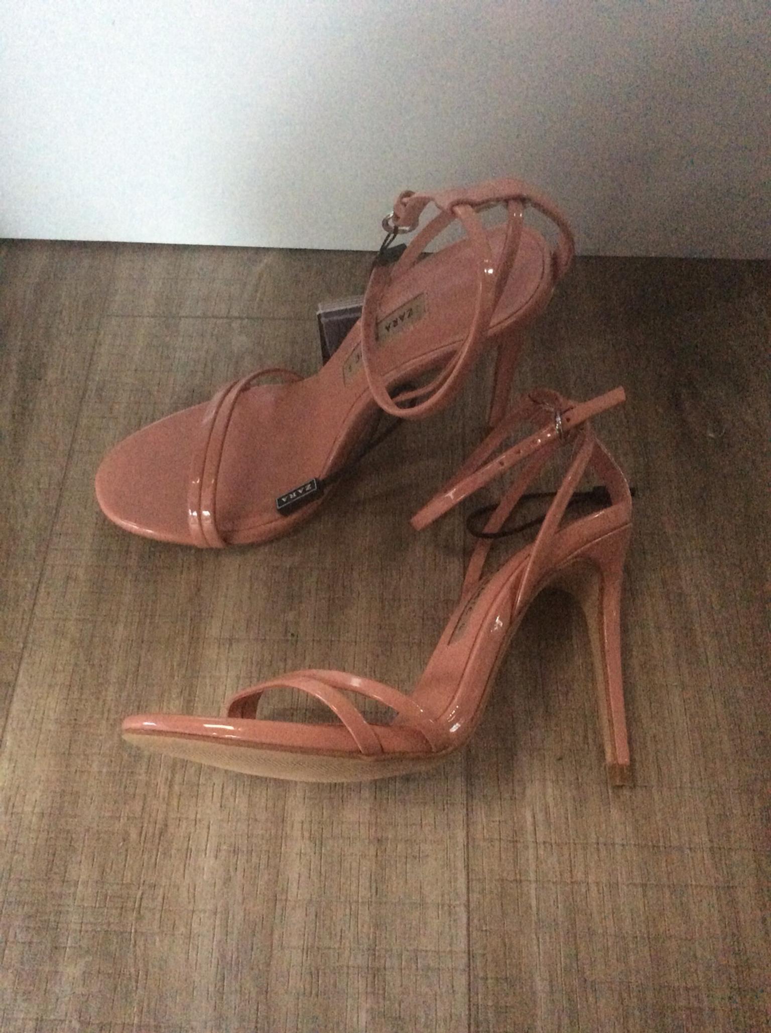 zara ladies heels size 4 NEW in St 