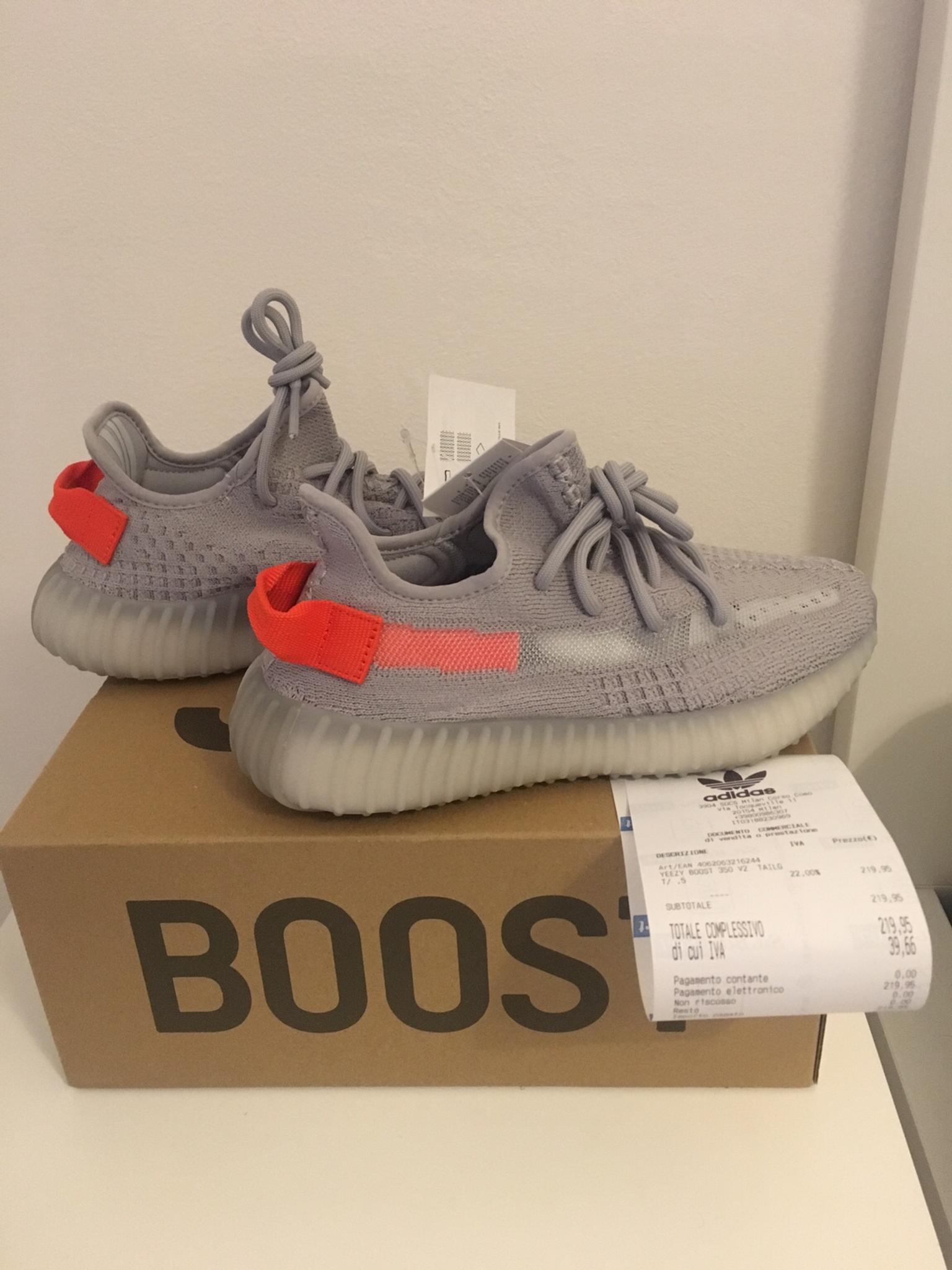 Adidas Yeezy 350 V2 Tail Light EU 38 in 20131 Milan for €319.00 for sale |  Shpock